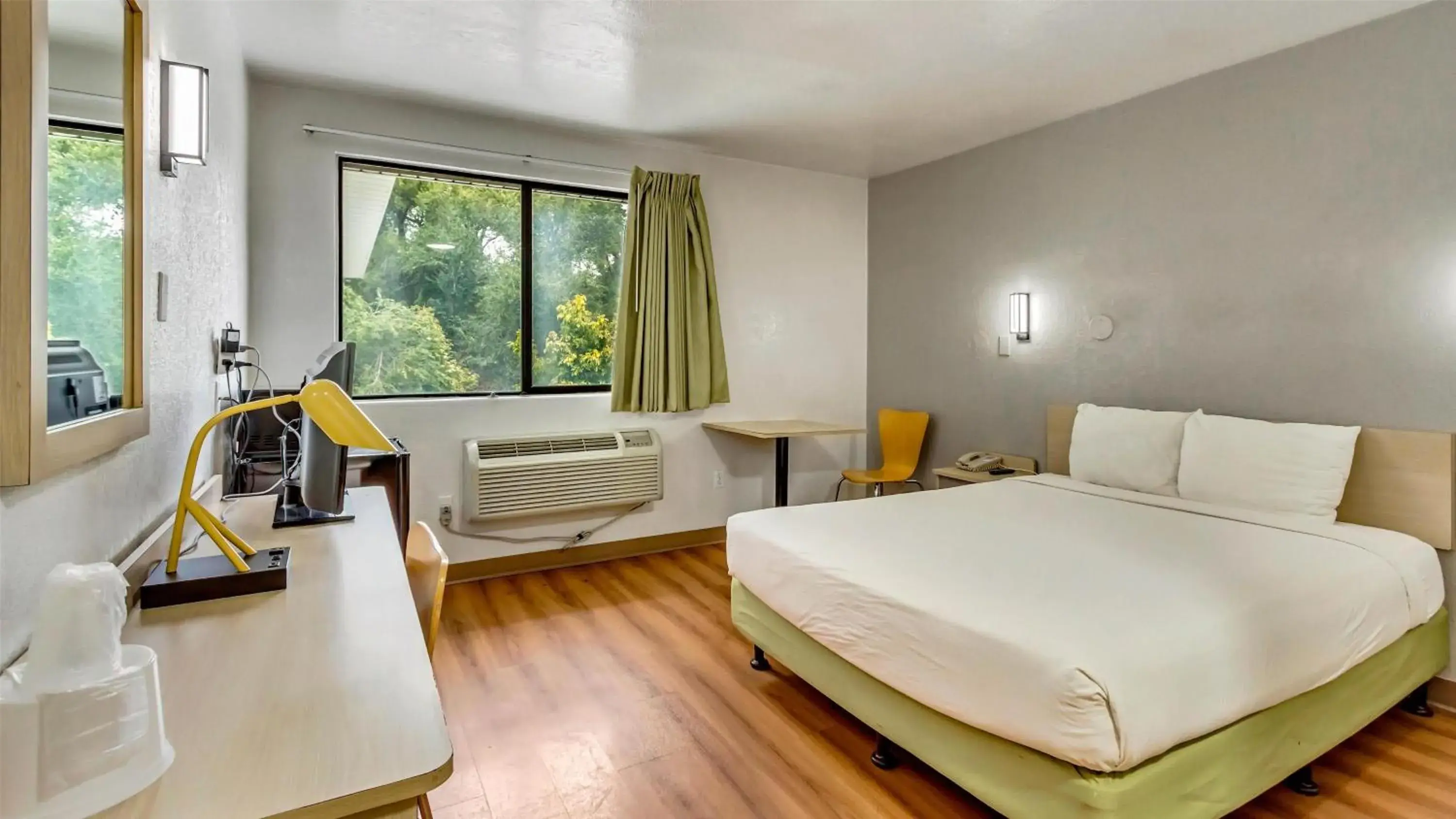 Bedroom, Bed in Motel 6 Ogden, UT- Downtown Bedroom, Bed in Motel 6 Ogden, UT- Downtown