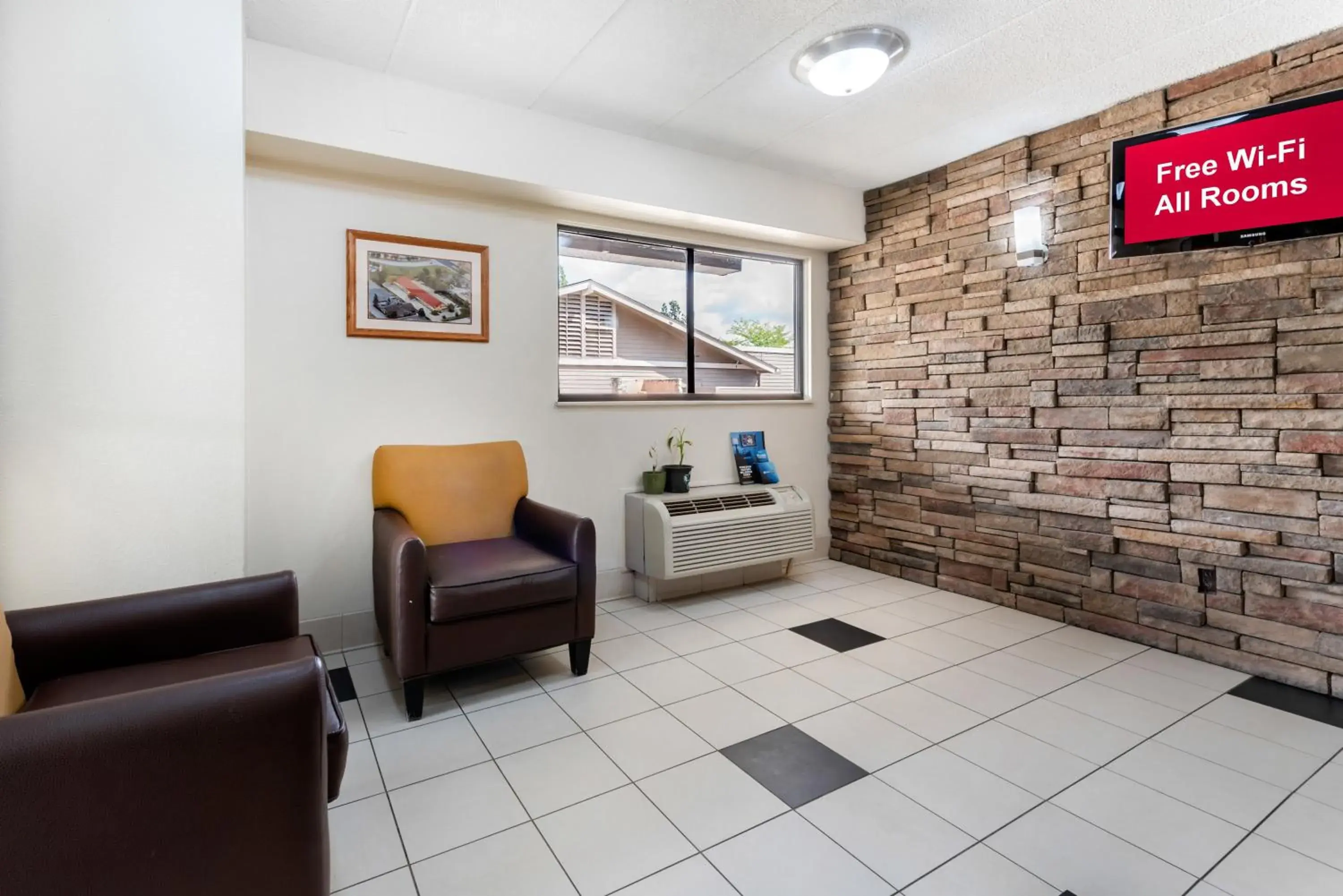 Lobby or reception in Red Roof Inn Lafayette - Purdue University Lobby or reception in Red Roof Inn Lafayette - Purdue University