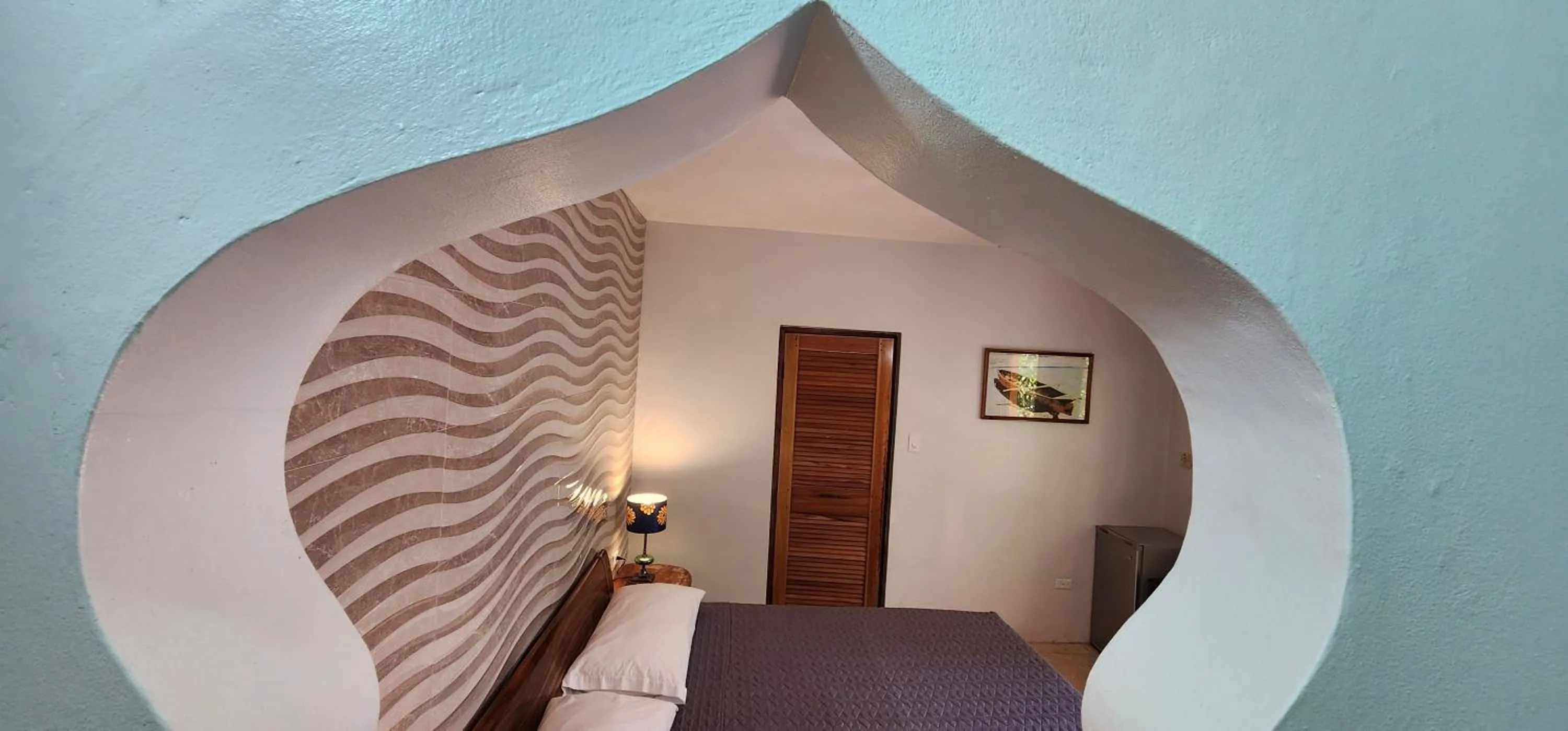 Photo of the whole room, Bed in Sunrise Club Hotel