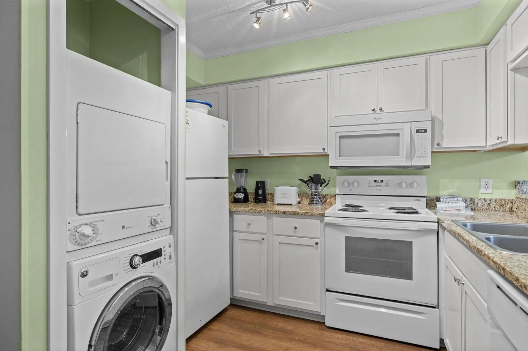 washing machine in A Place at the Beach III