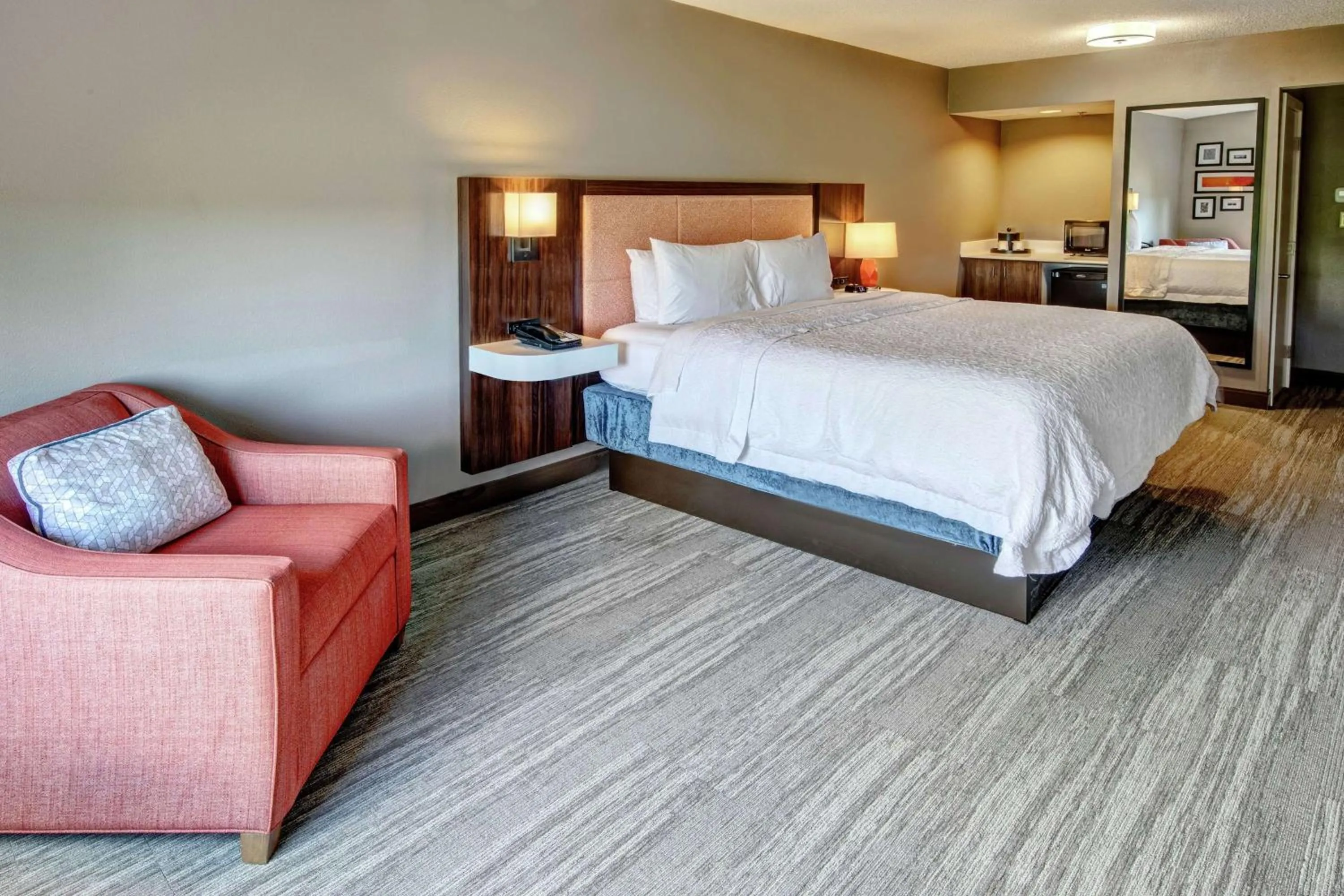 Bed in Hampton Inn Elizabeth City