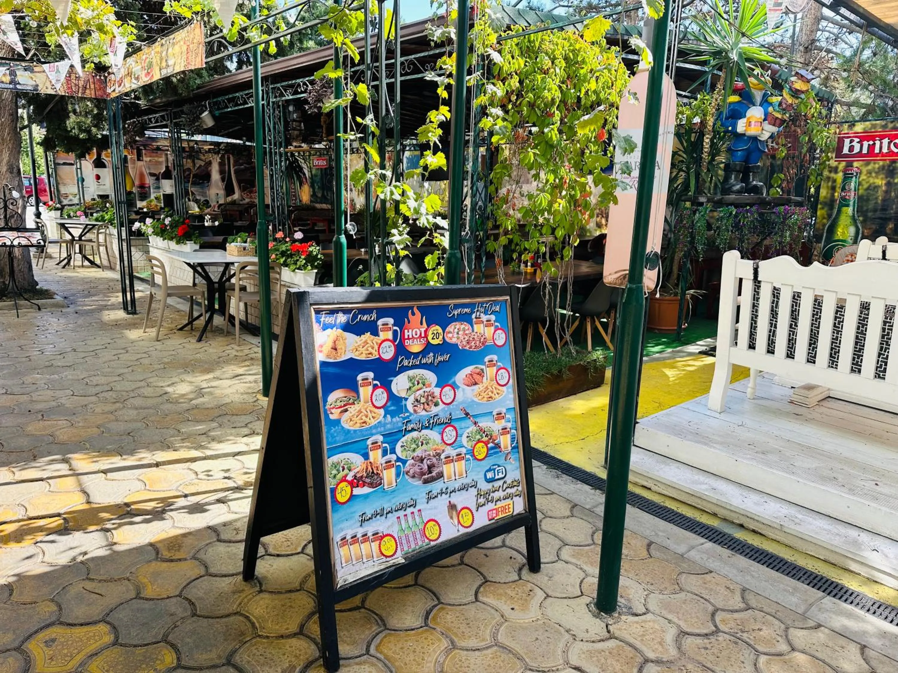 Sunny Day Club Hotel