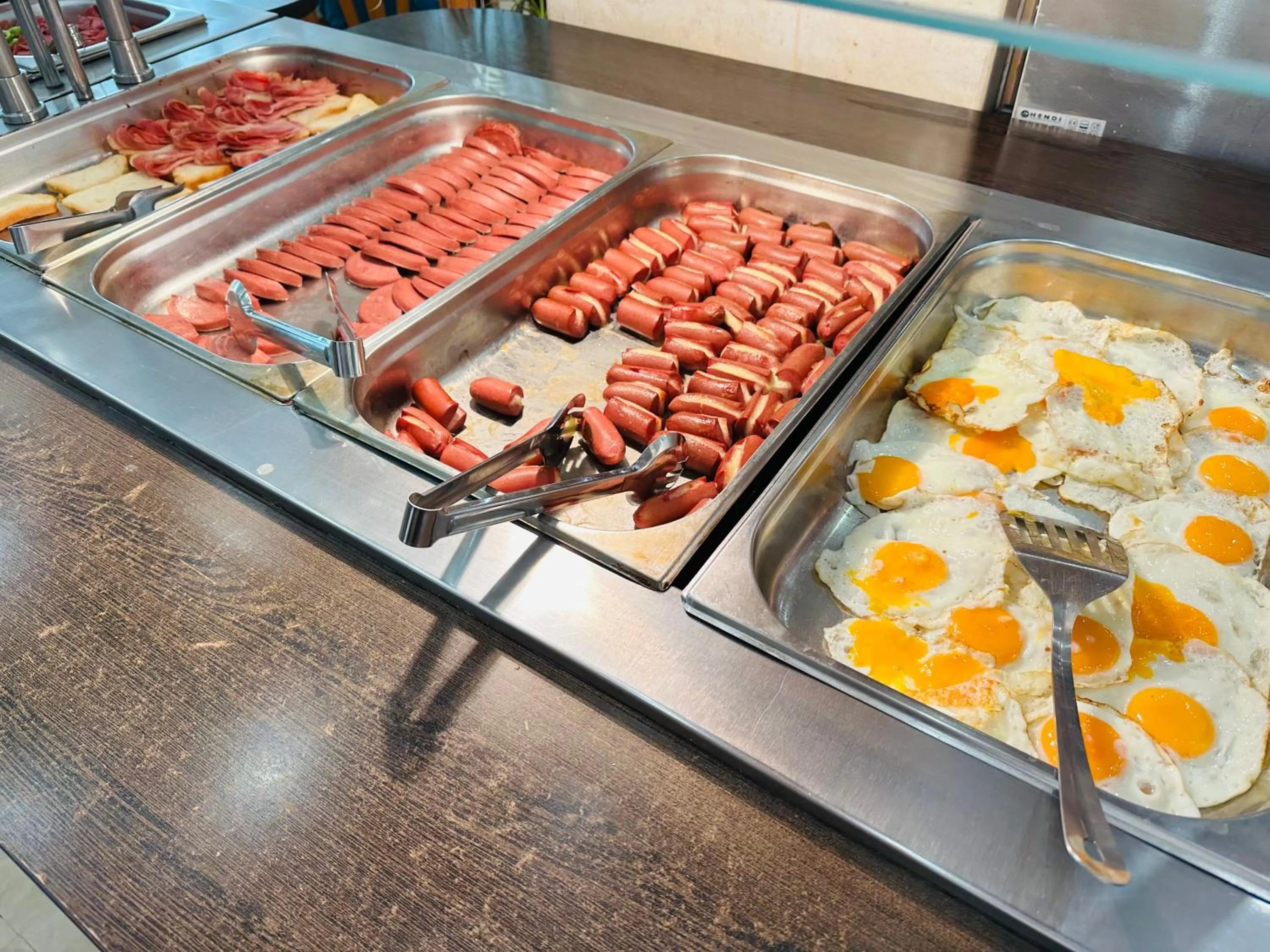 Breakfast in Sunny Day Club Hotel