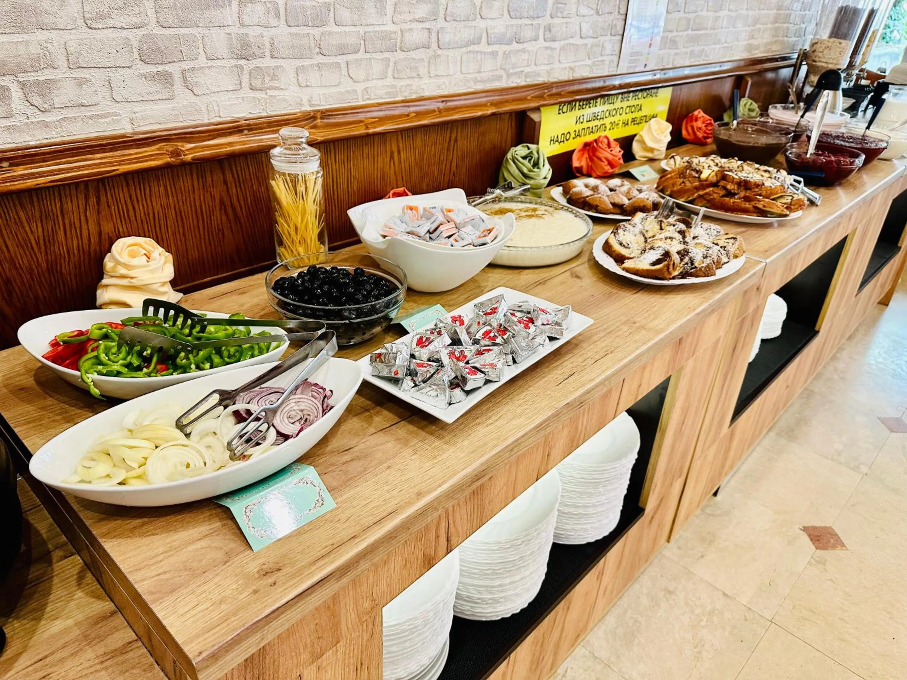 Buffet breakfast in Sunny Day Club Hotel