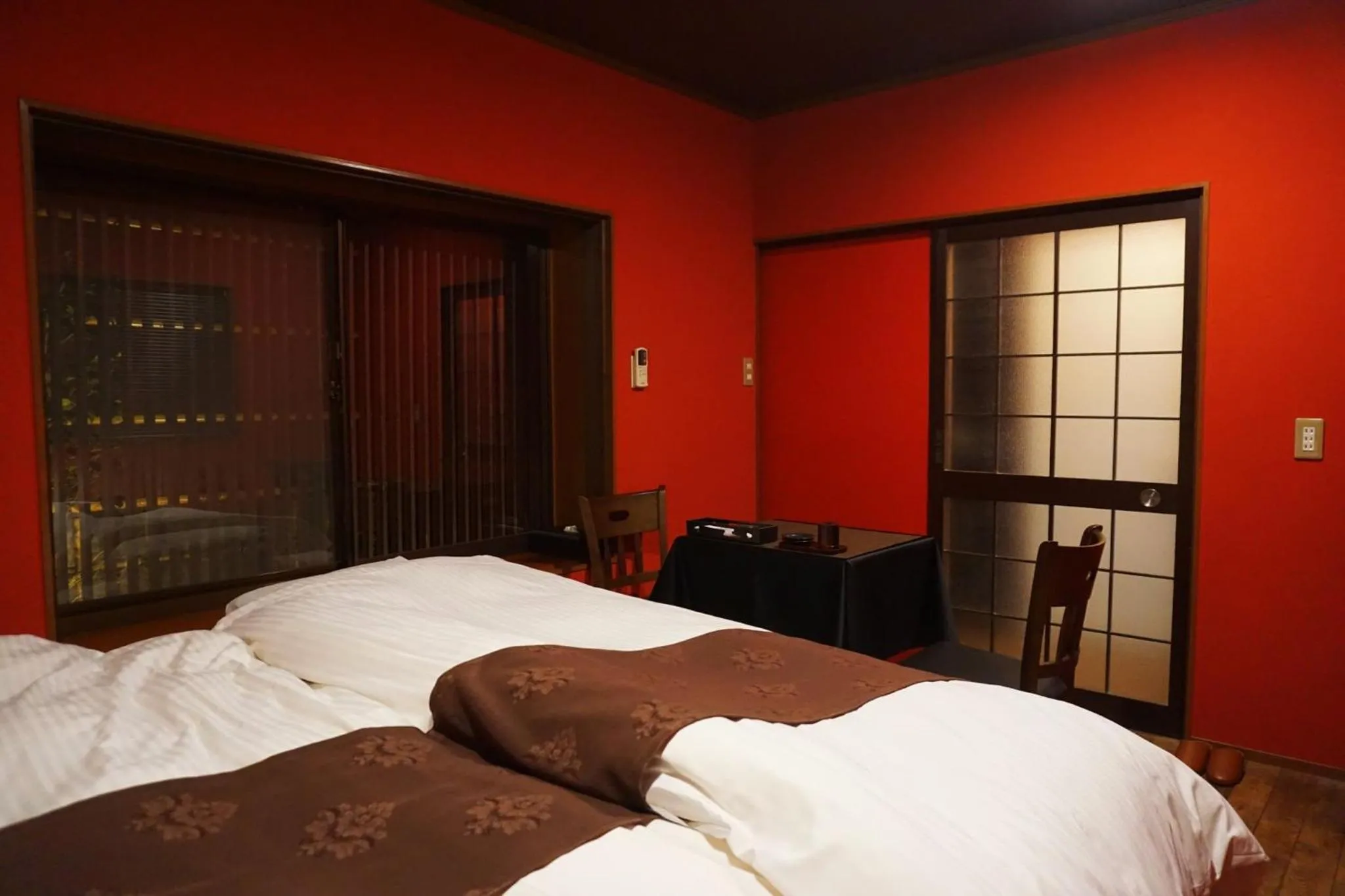 Bed in Restaurant & Inn ATSUSHI -Kanazawa-