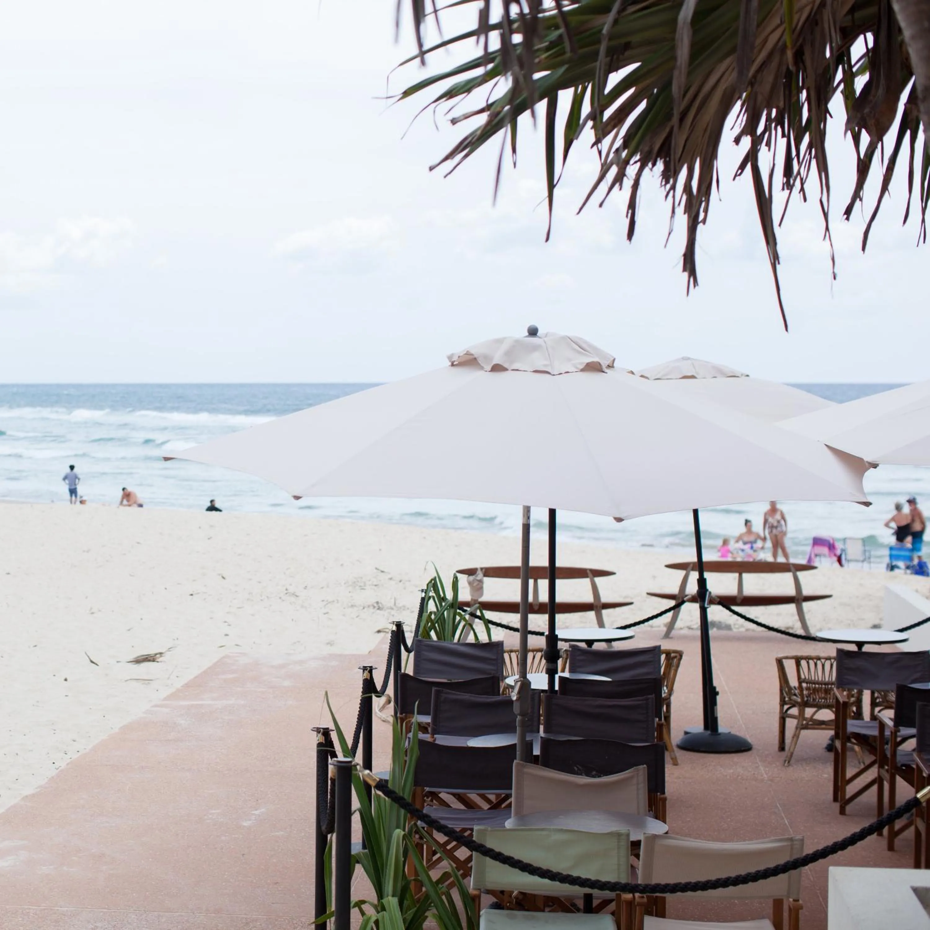 Beach in Burleigh Beach Tower