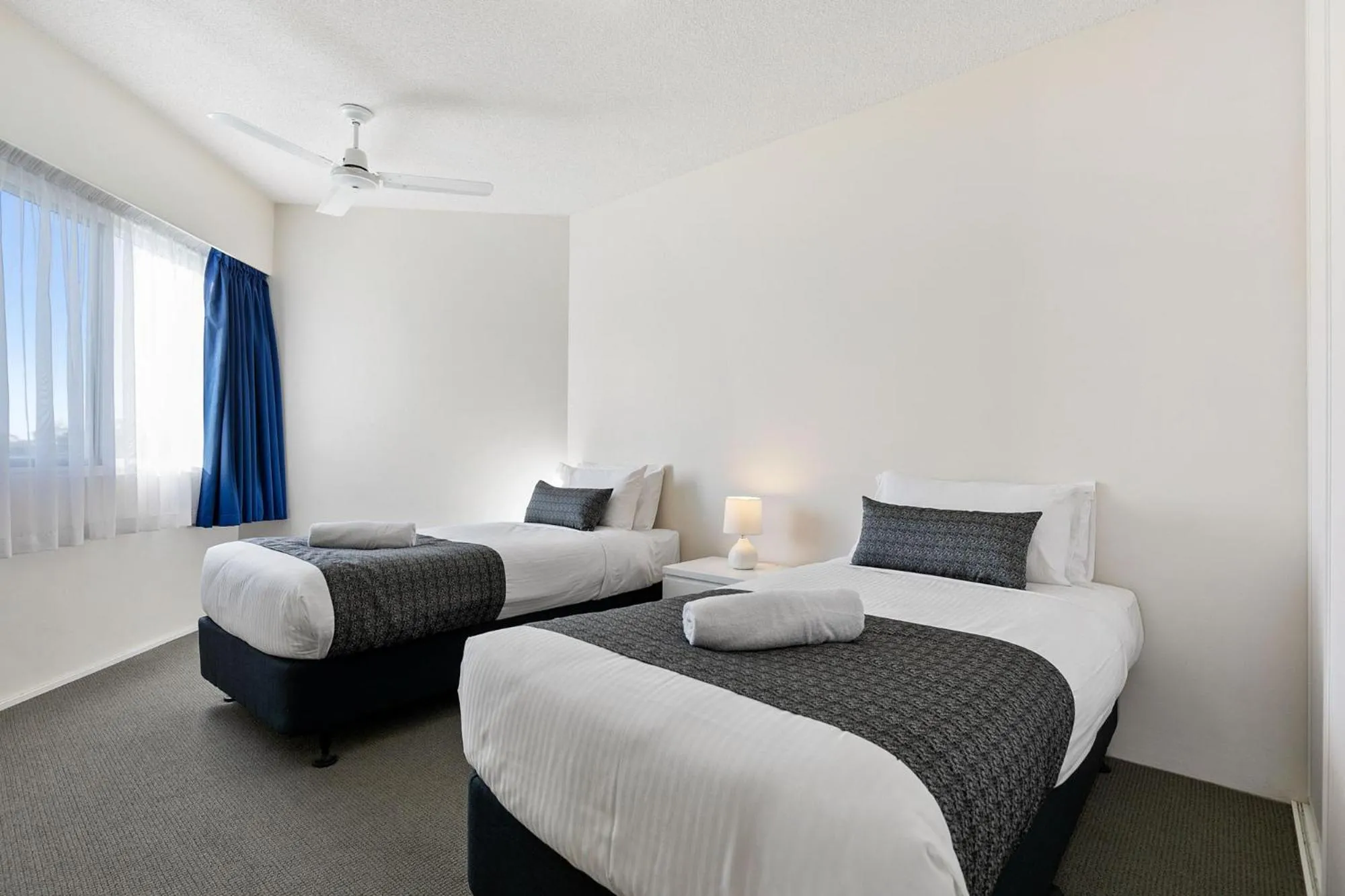 Bedroom, Bed in White Crest Apartments