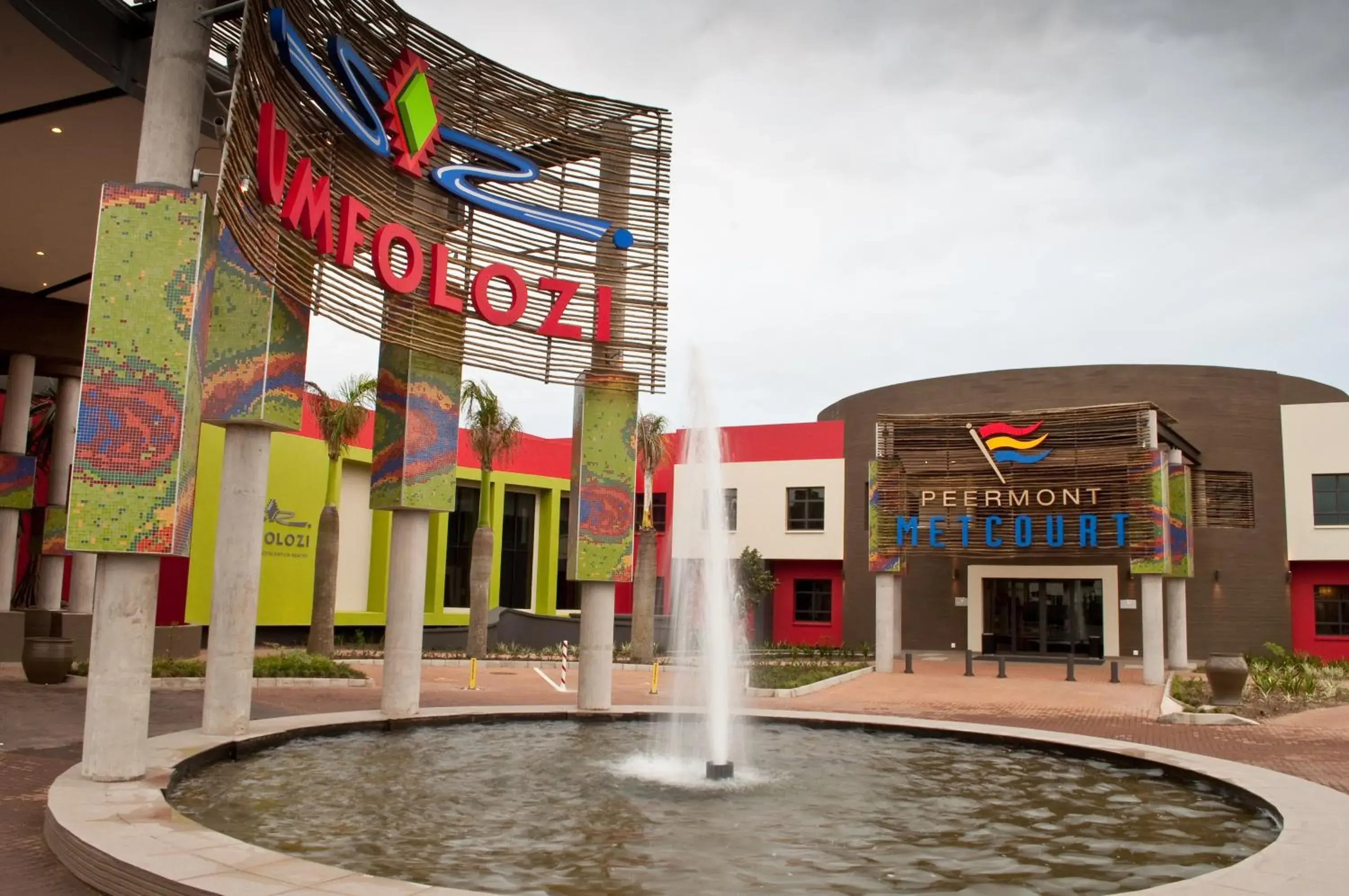 Property building in Peermont Metcourt at Umfolozi, Empangeni Property building in Peermont Metcourt at Umfolozi, Empangeni