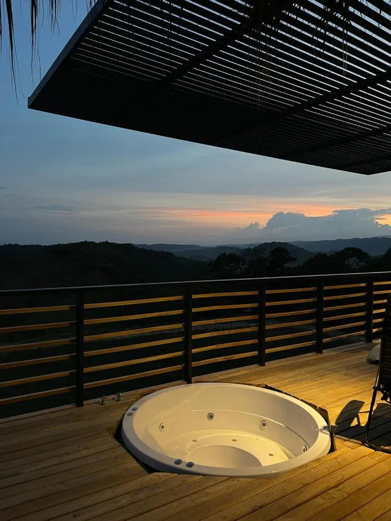 Hot Tub in La Manola Finca Hotel