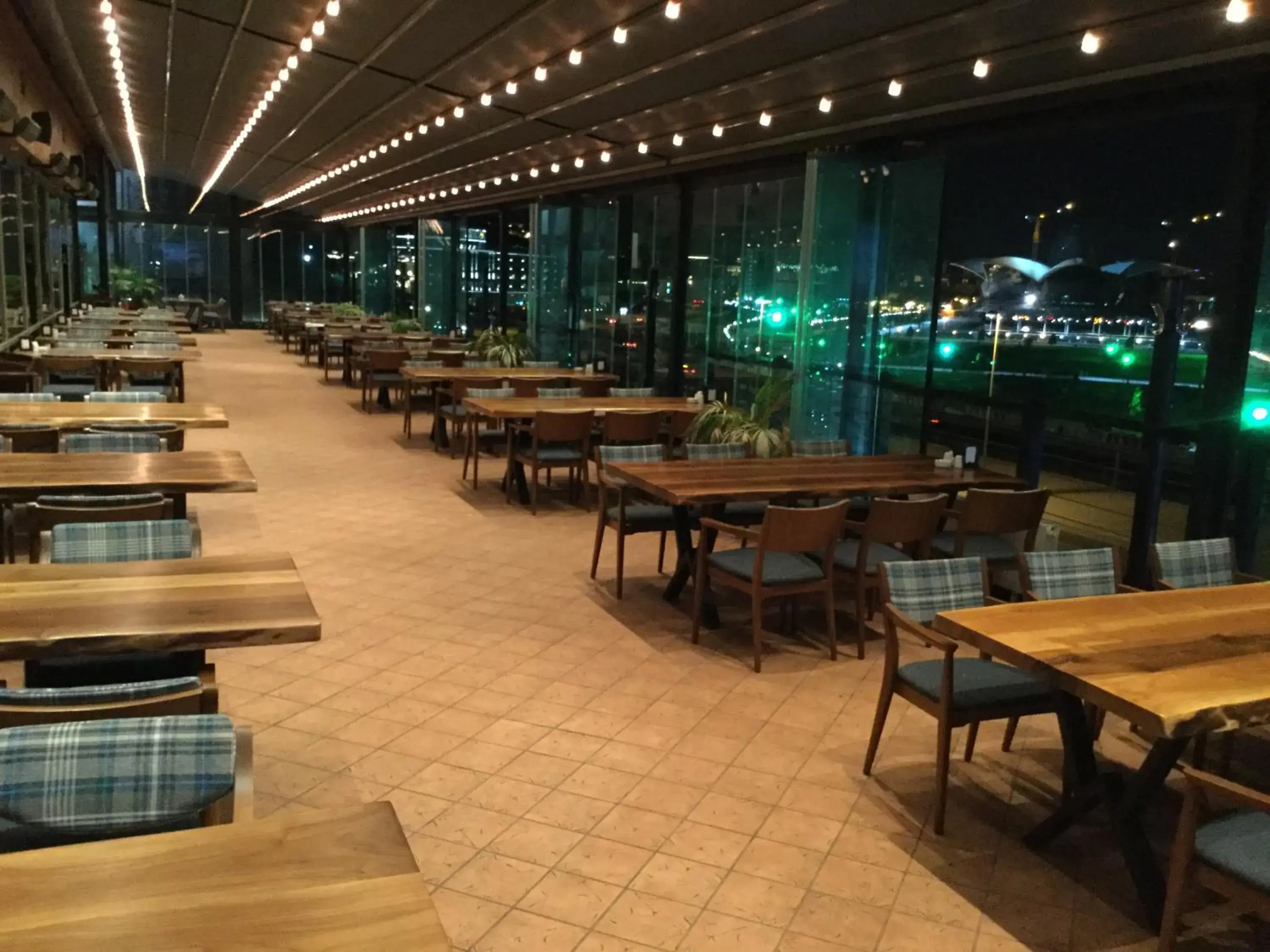 Restaurant/places to eat in Riviera Hotel Restaurant/places to eat in Riviera Hotel