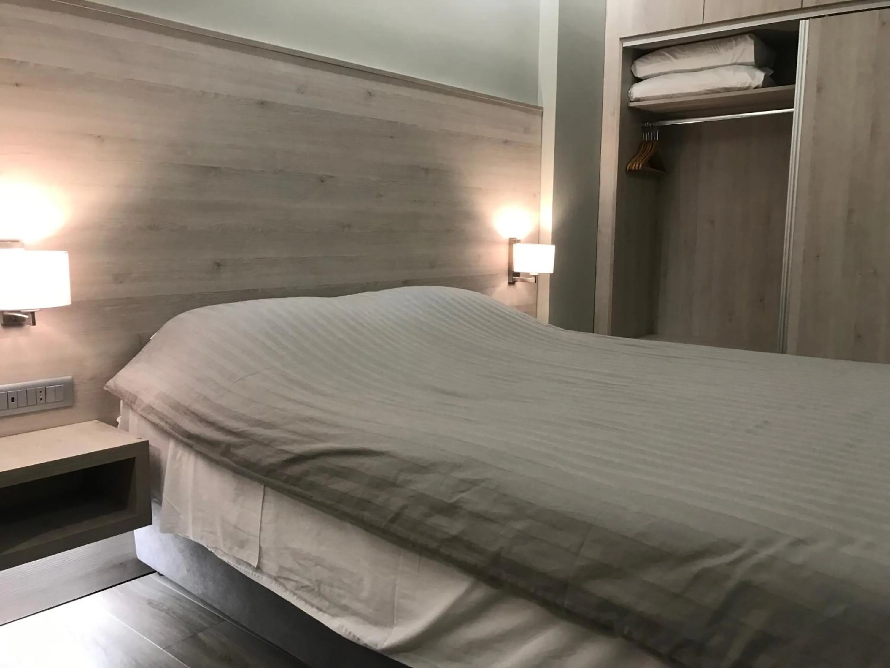 Photo of the whole room, Bed in Plaza Hotel