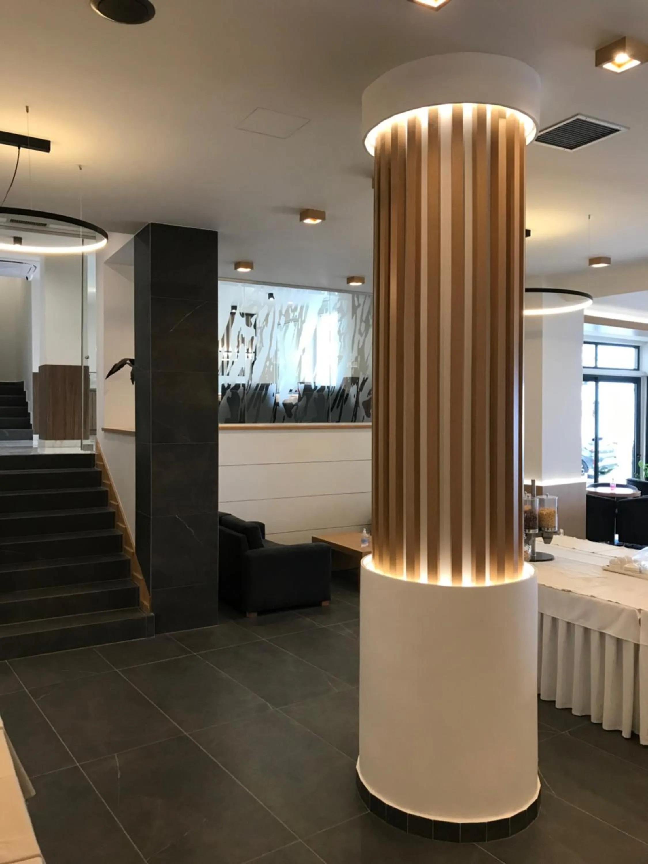 Lounge or bar in Plaza Hotel