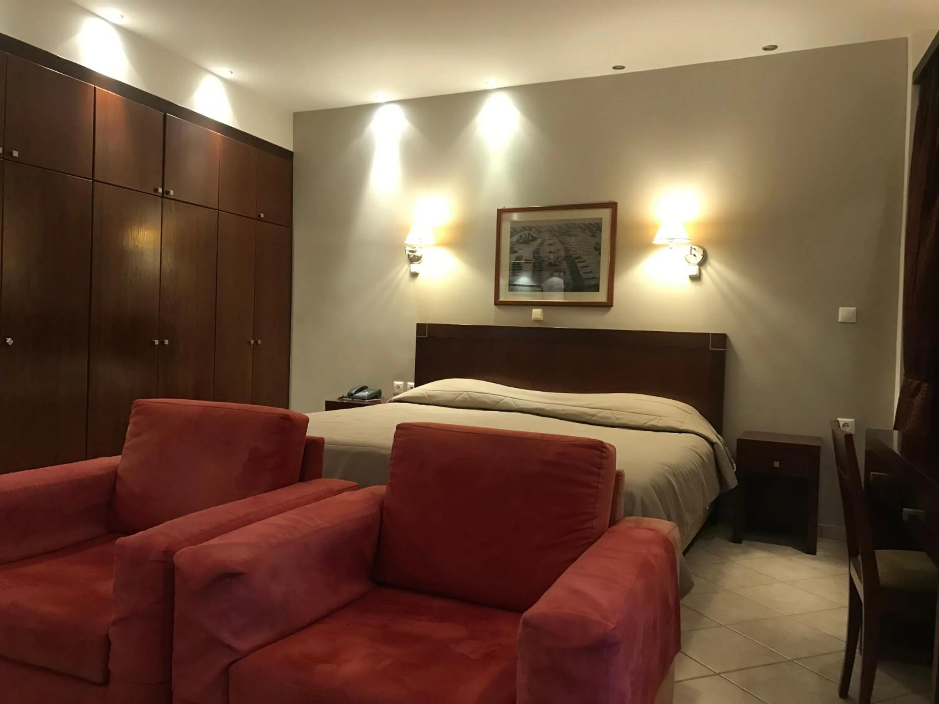Photo of the whole room, Bed in Plaza Hotel