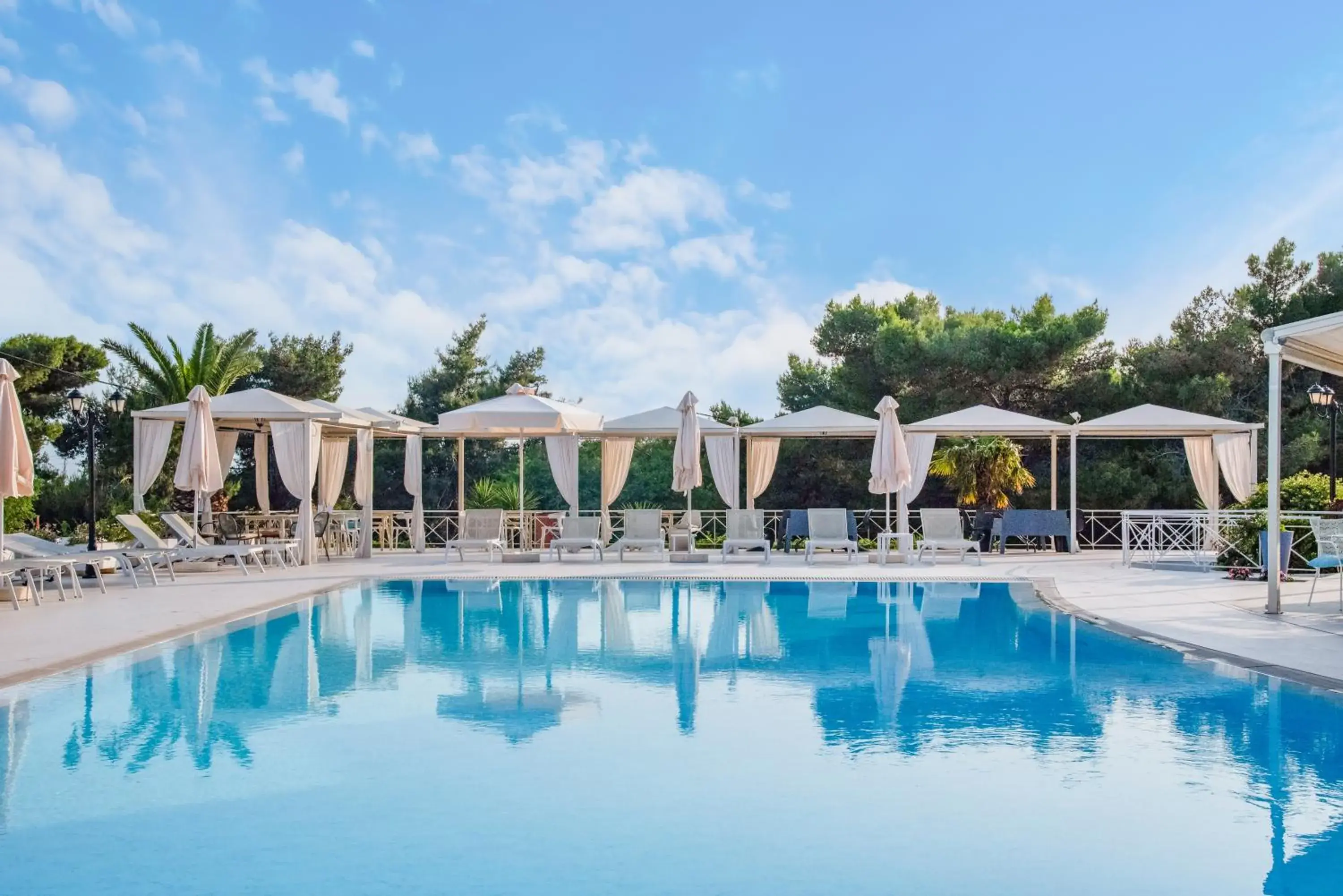 Swimming pool in Princess Hotel Swimming pool in Princess Hotel