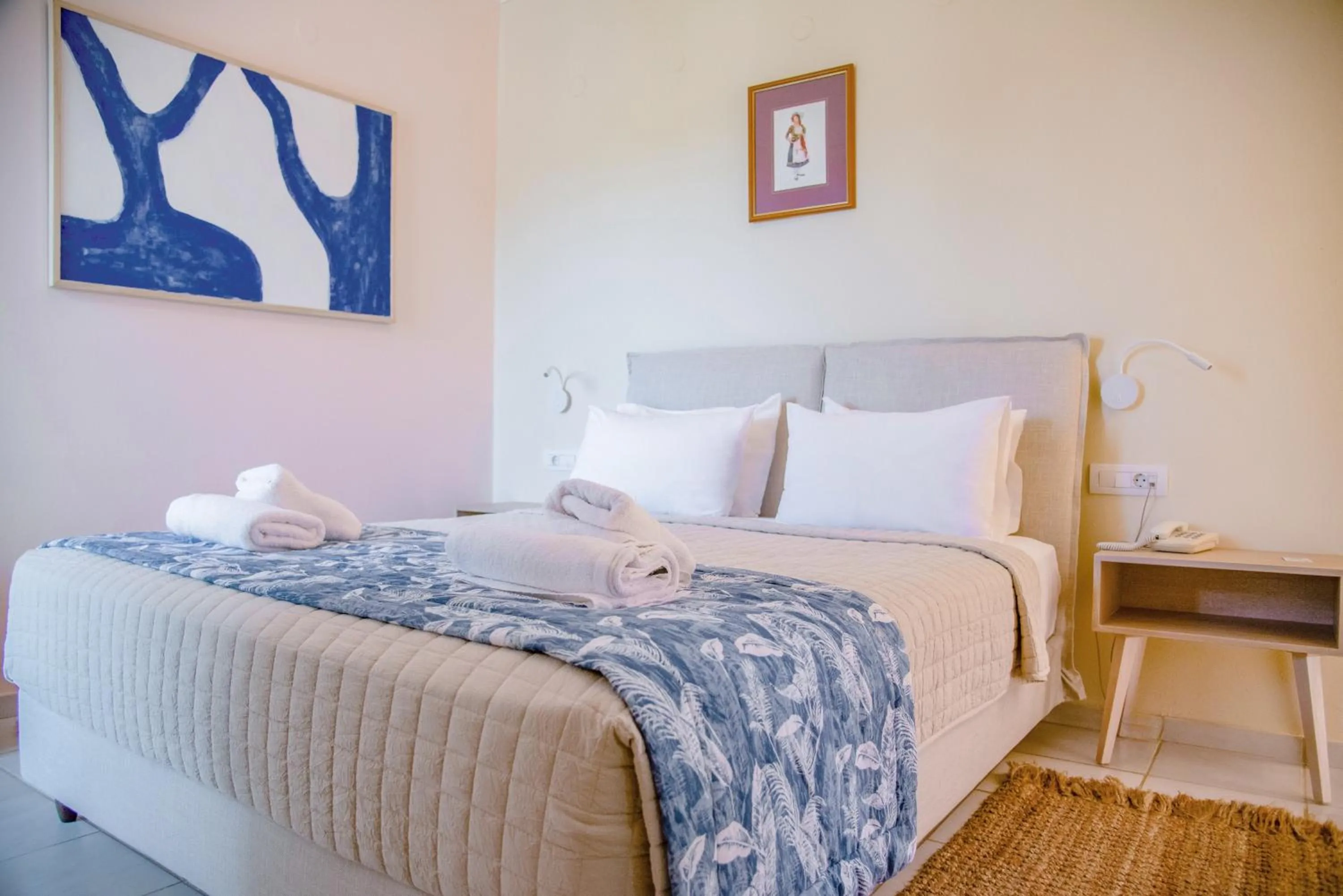 Bedroom, Bed in Princess Hotel