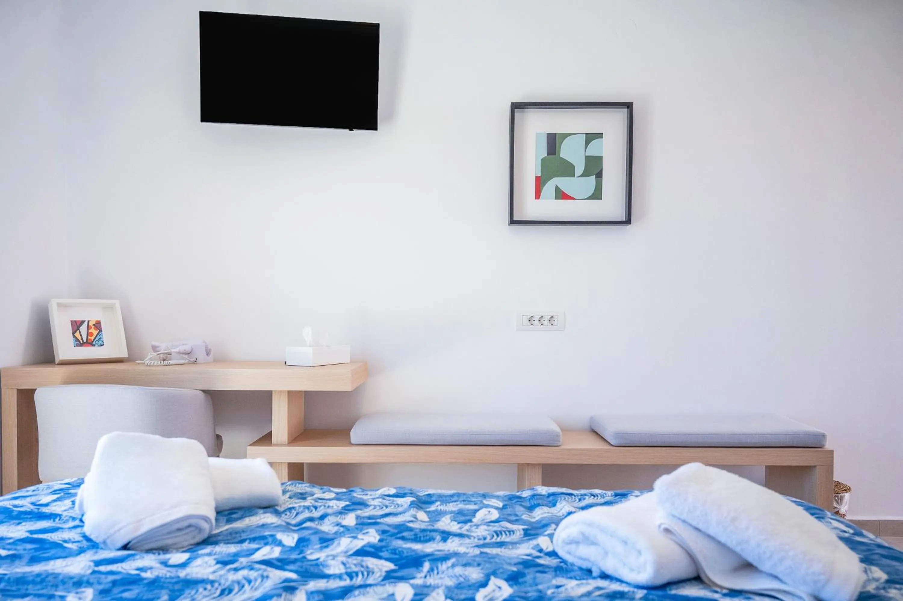 Bedroom, Bed in Princess Hotel