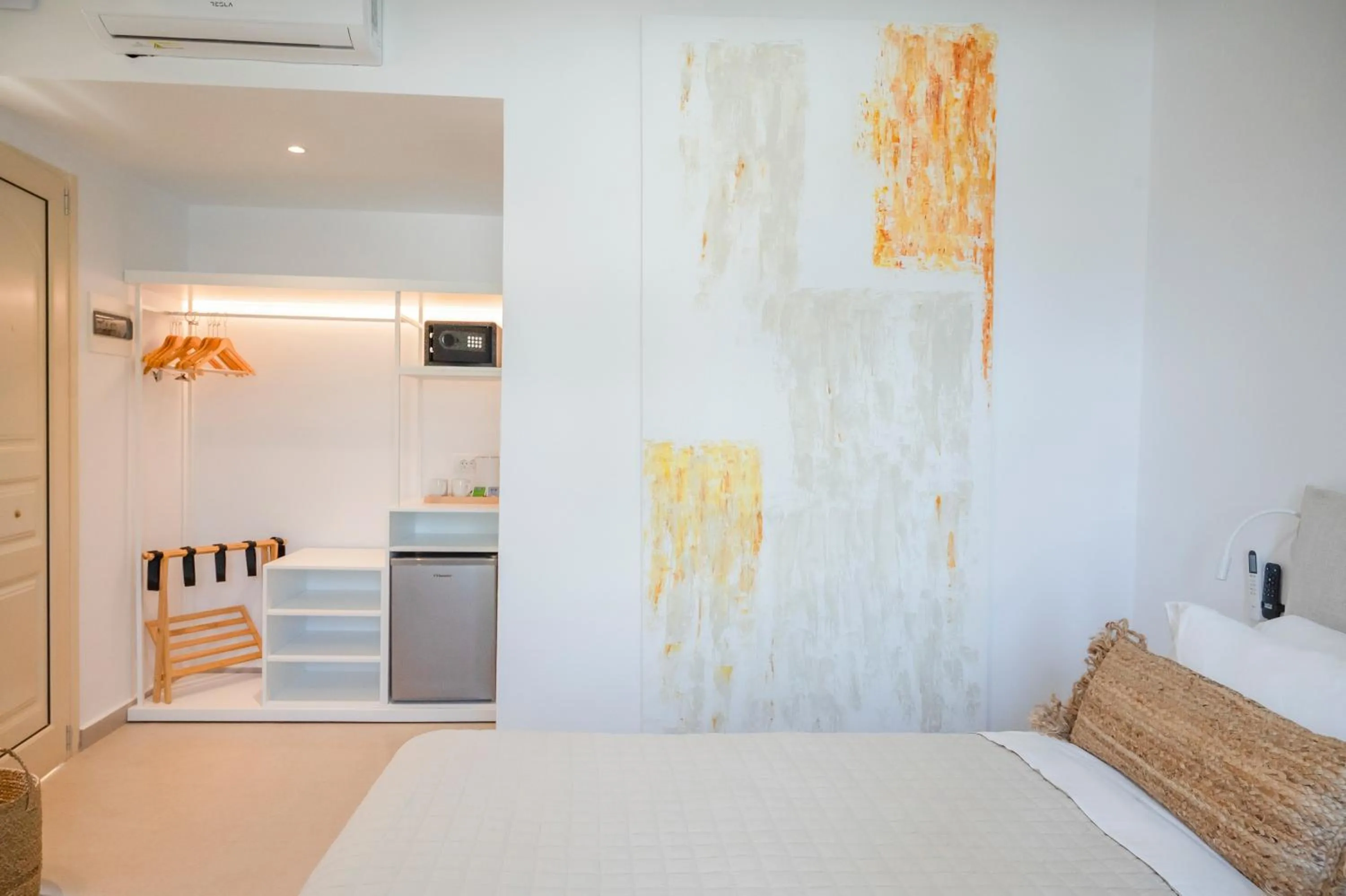 Bedroom, Bed in Princess Hotel