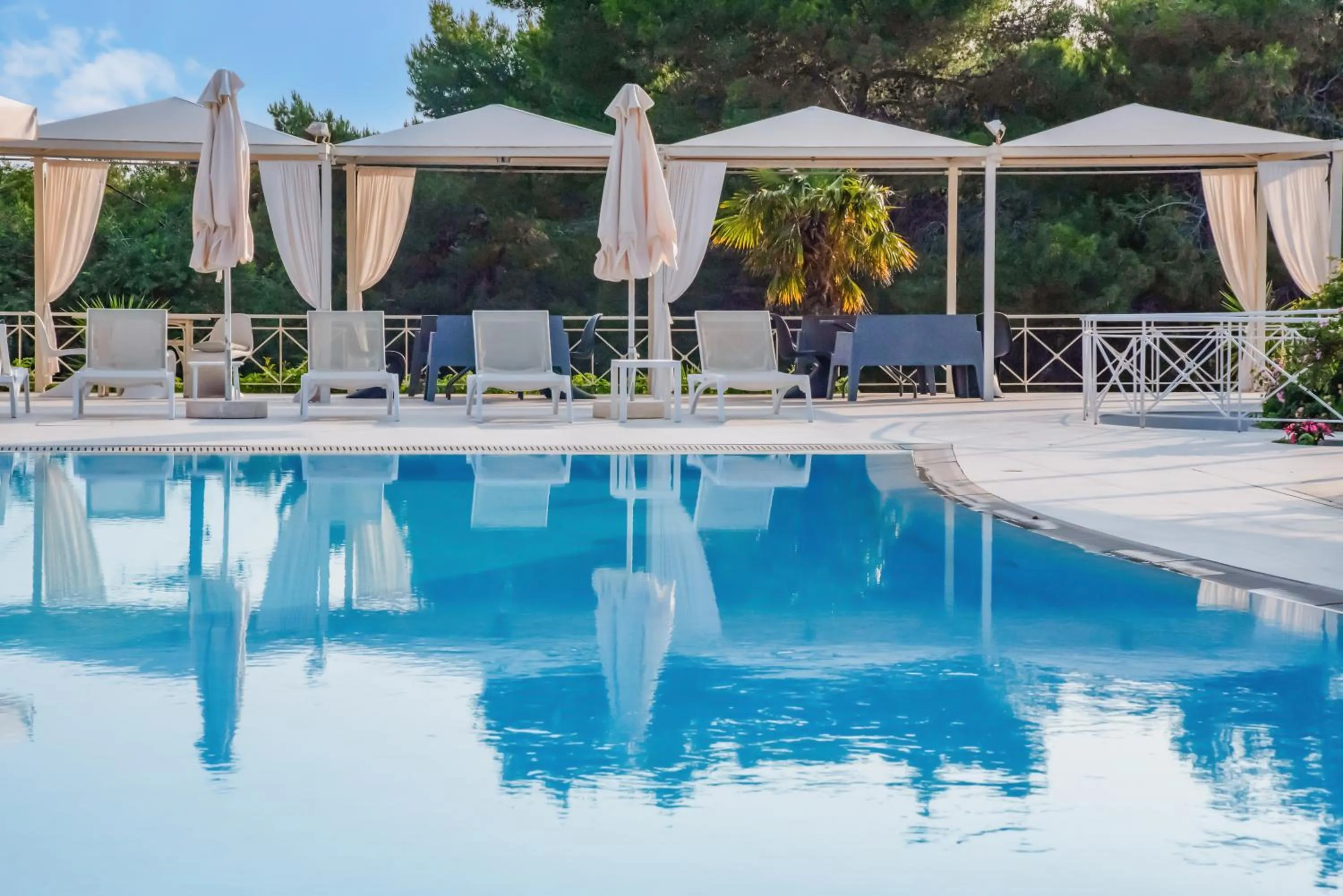 Swimming pool in Princess Hotel