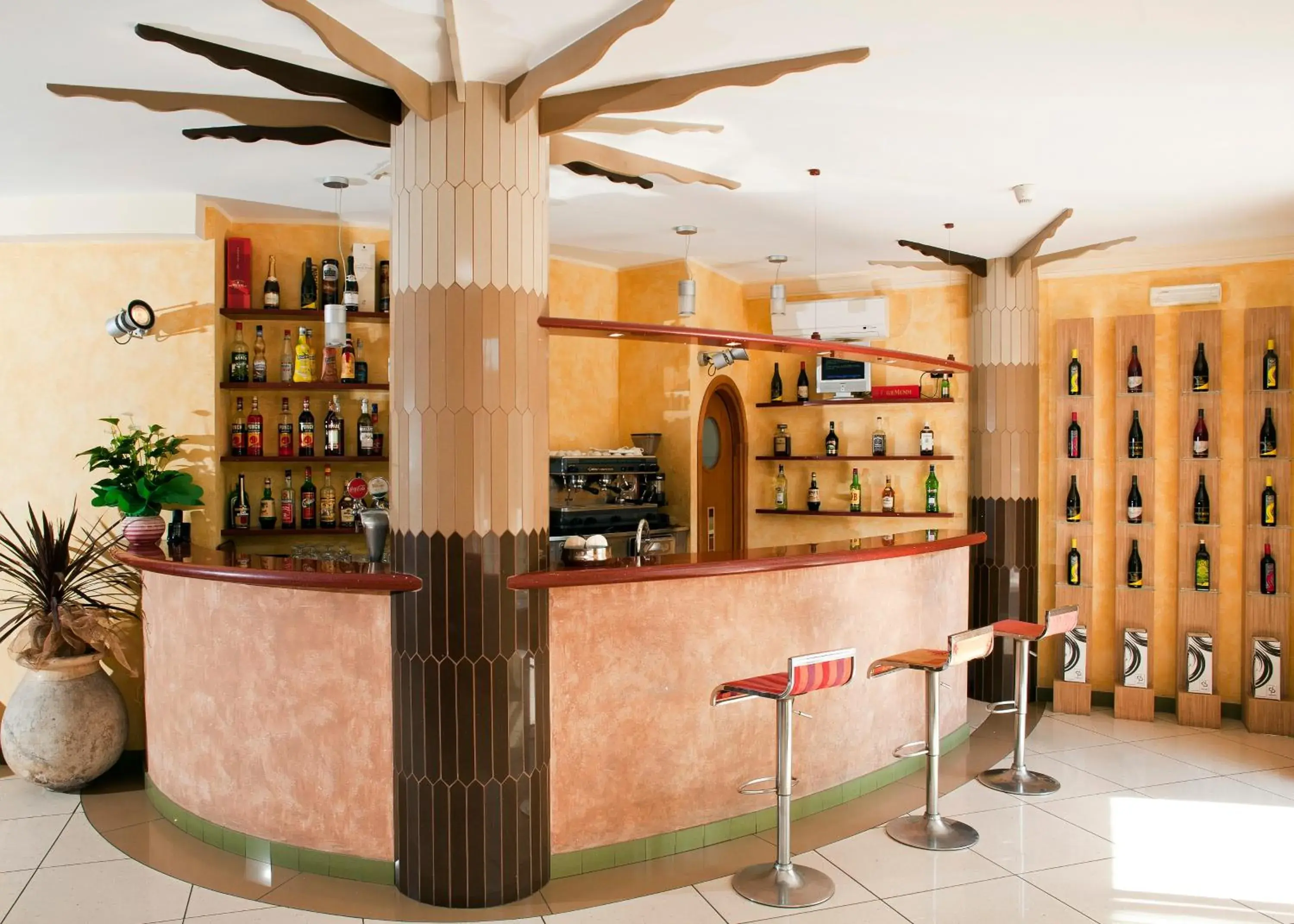 Lounge or bar in Hotel Garden Lounge or bar in Hotel Garden