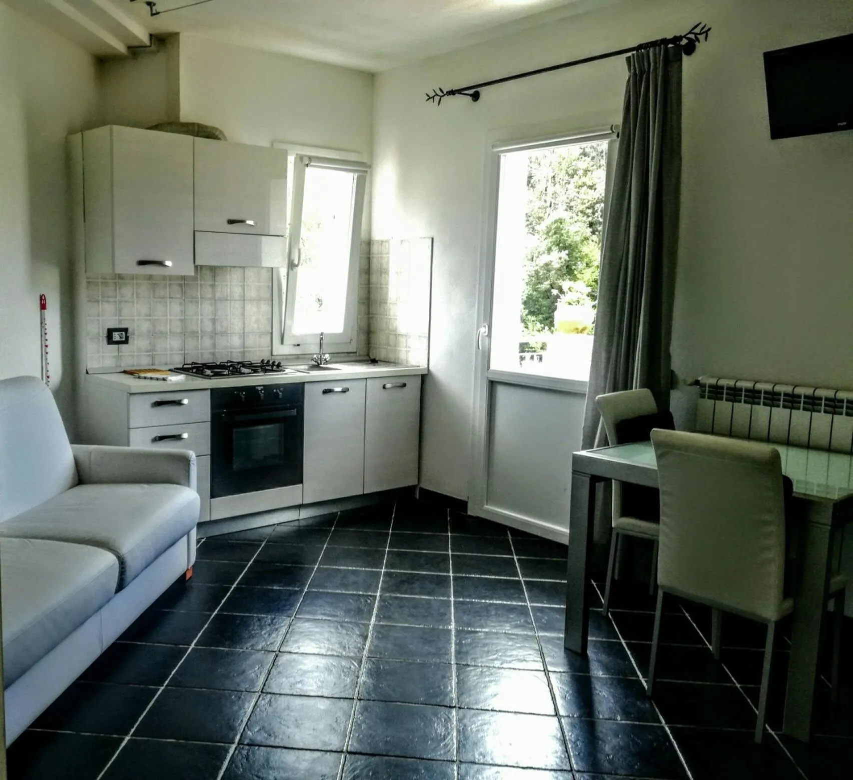 Kitchen or kitchenette in Costa Morroni