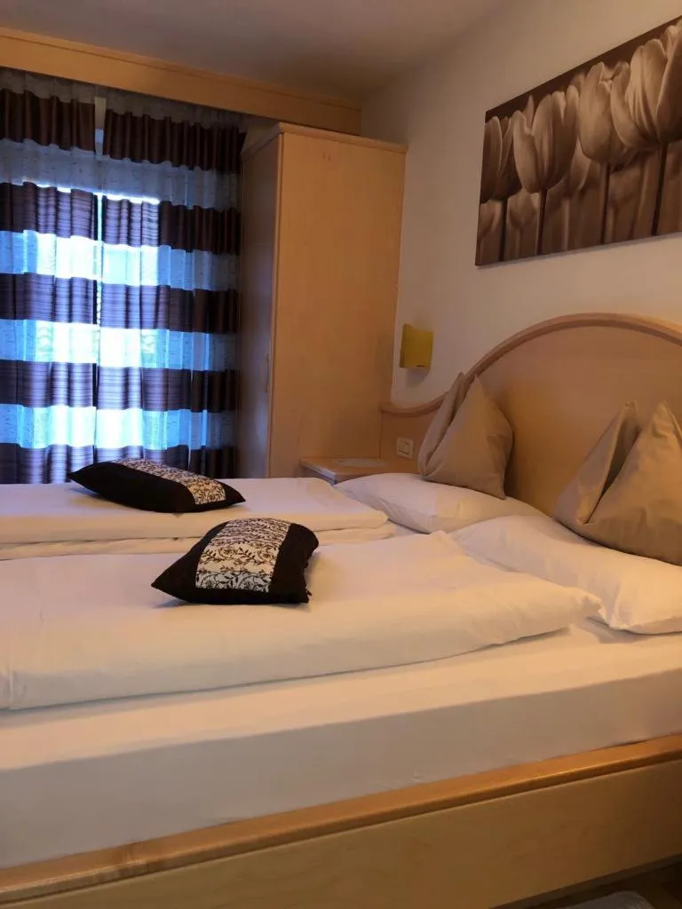 Bed in Chalet Madrisa