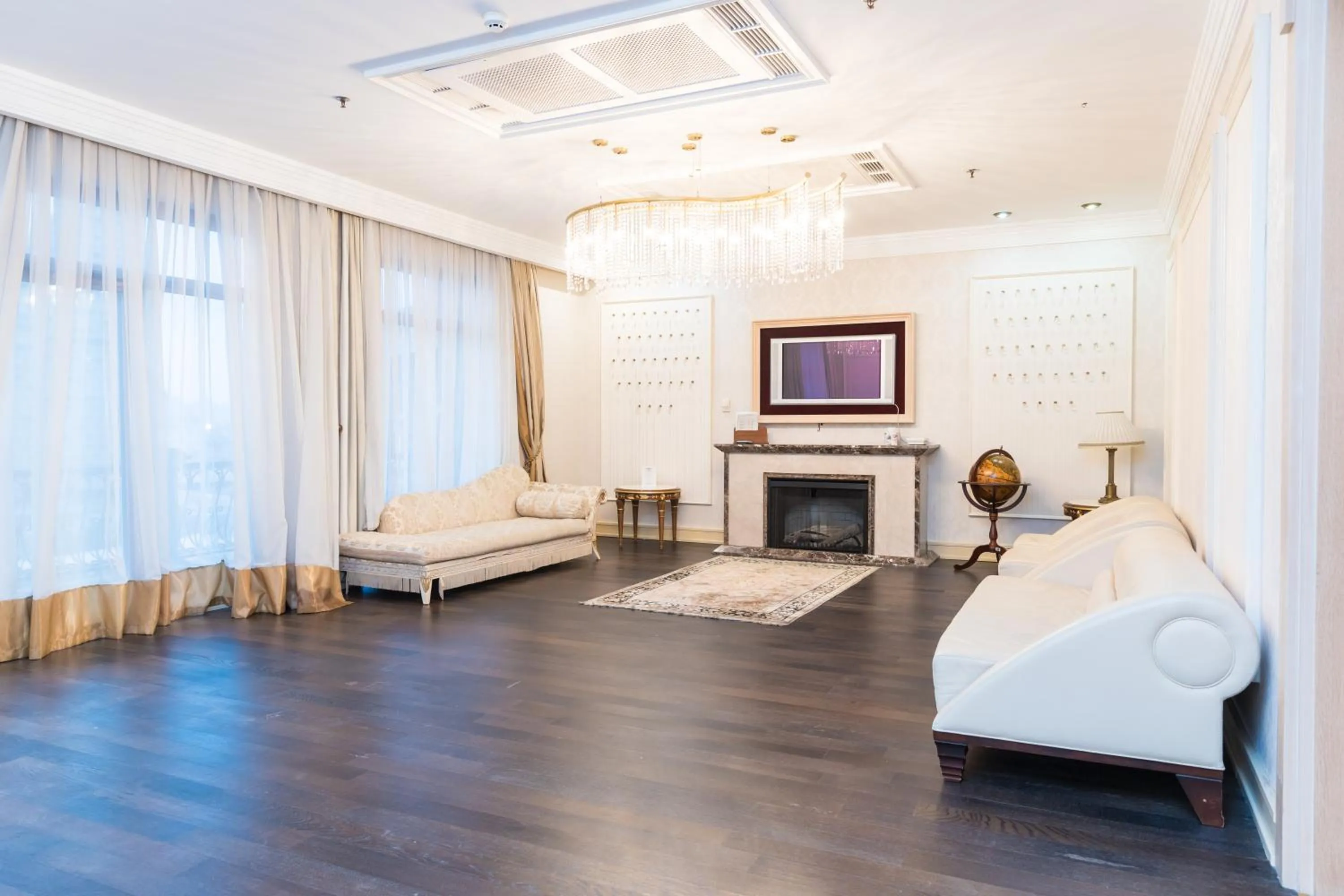 Living room in Excelsior Hotel & Spa Baku