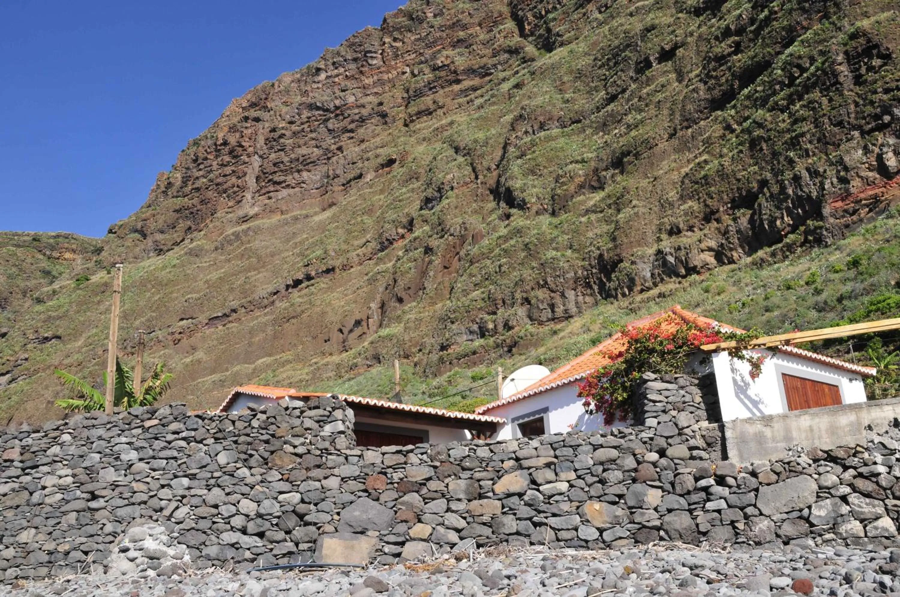 Facade/entrance in Faja dos Padres