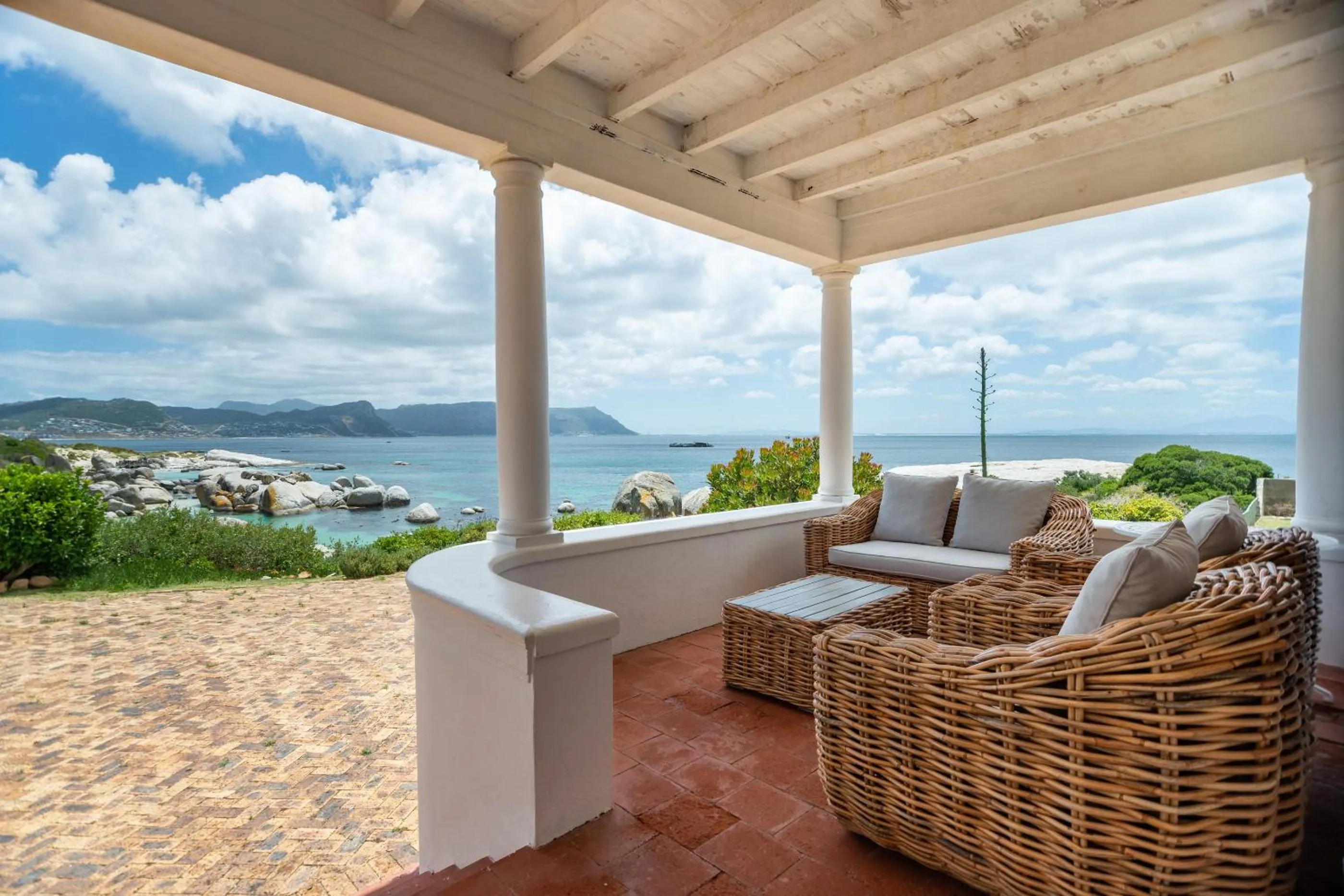 Patio in Bosky Dell on Boulders Beach