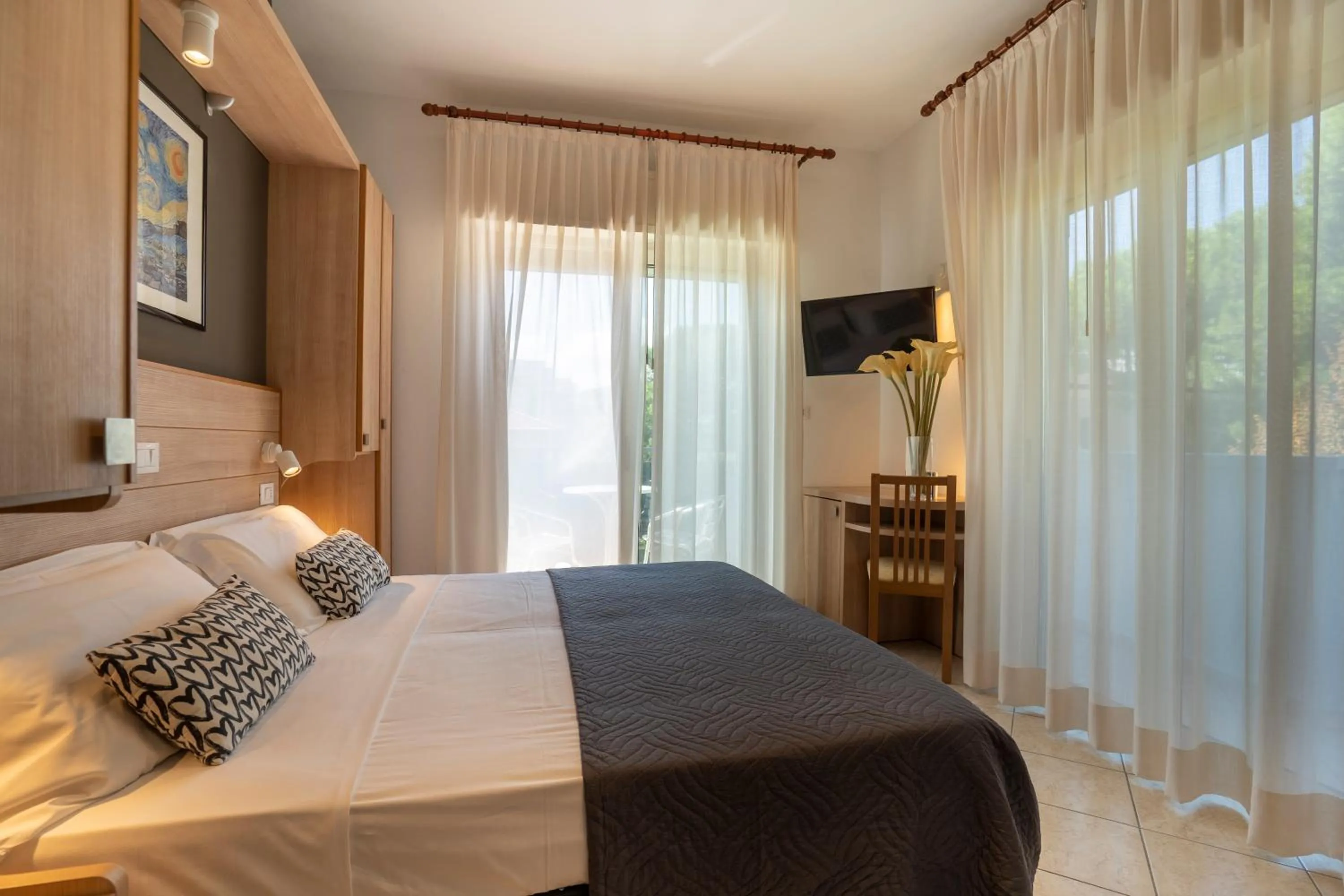 Bed in Hotel Mocambo Riccione CENTRALISSIMO AL MARE