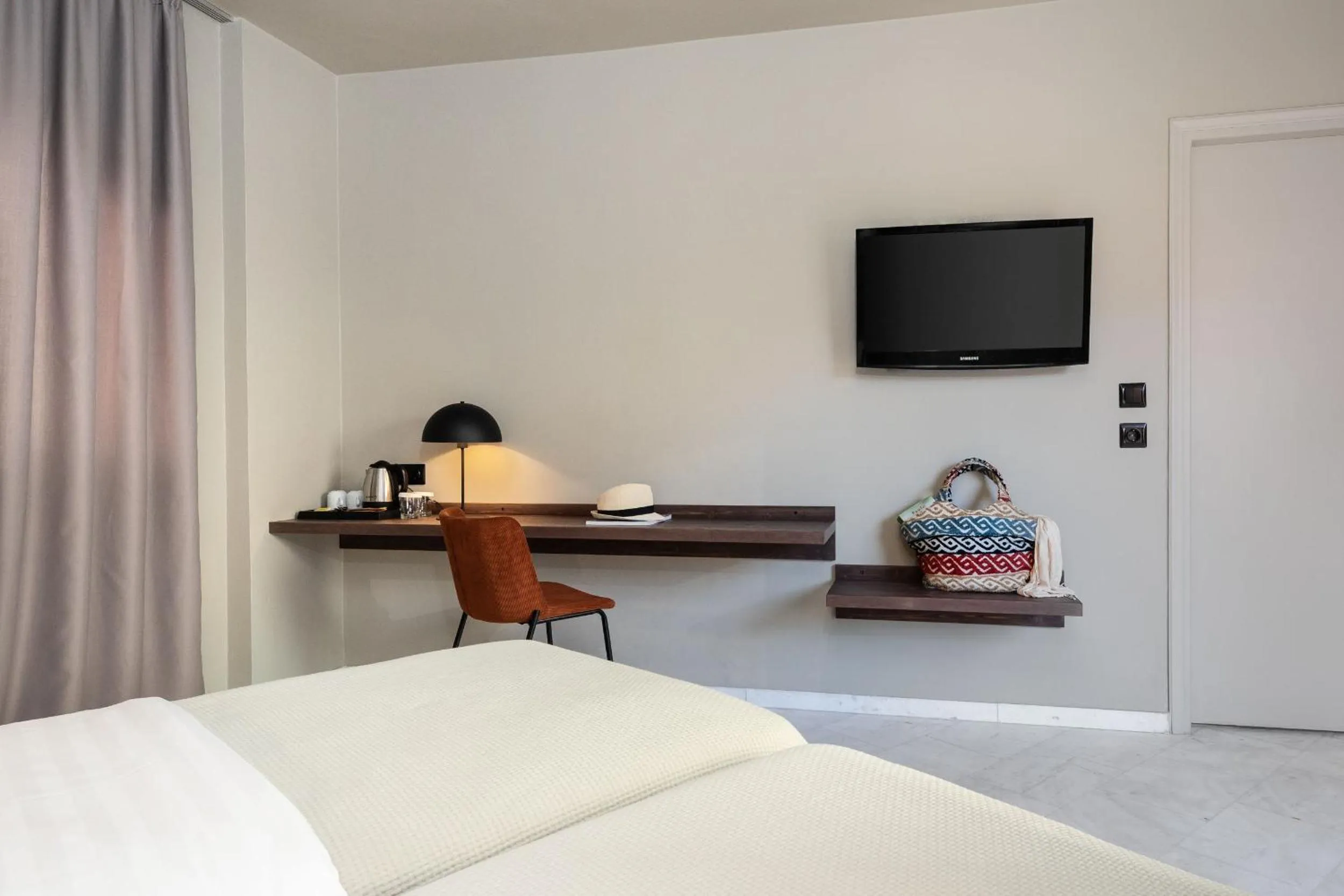 Bed in Hotel Nafpaktos