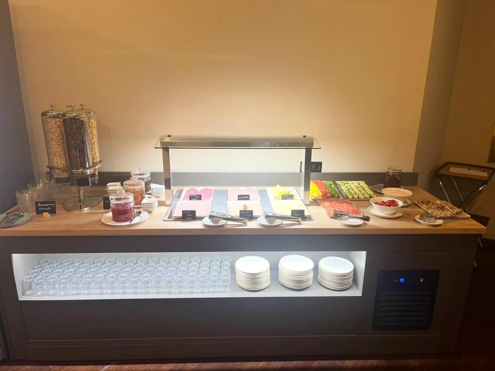 Breakfast in Hotel Nafpaktos