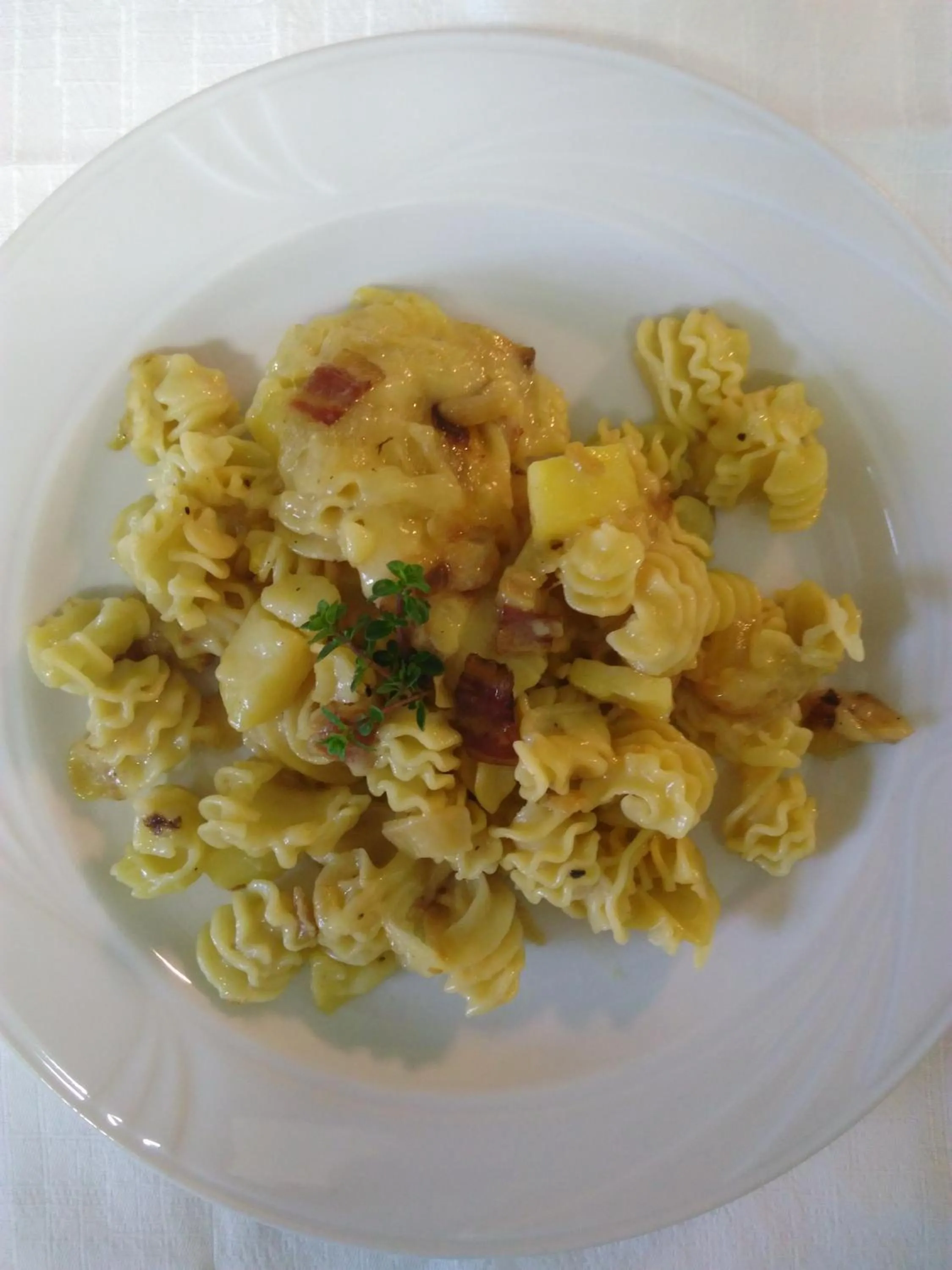 Restaurant/places to eat in Da Cecilia