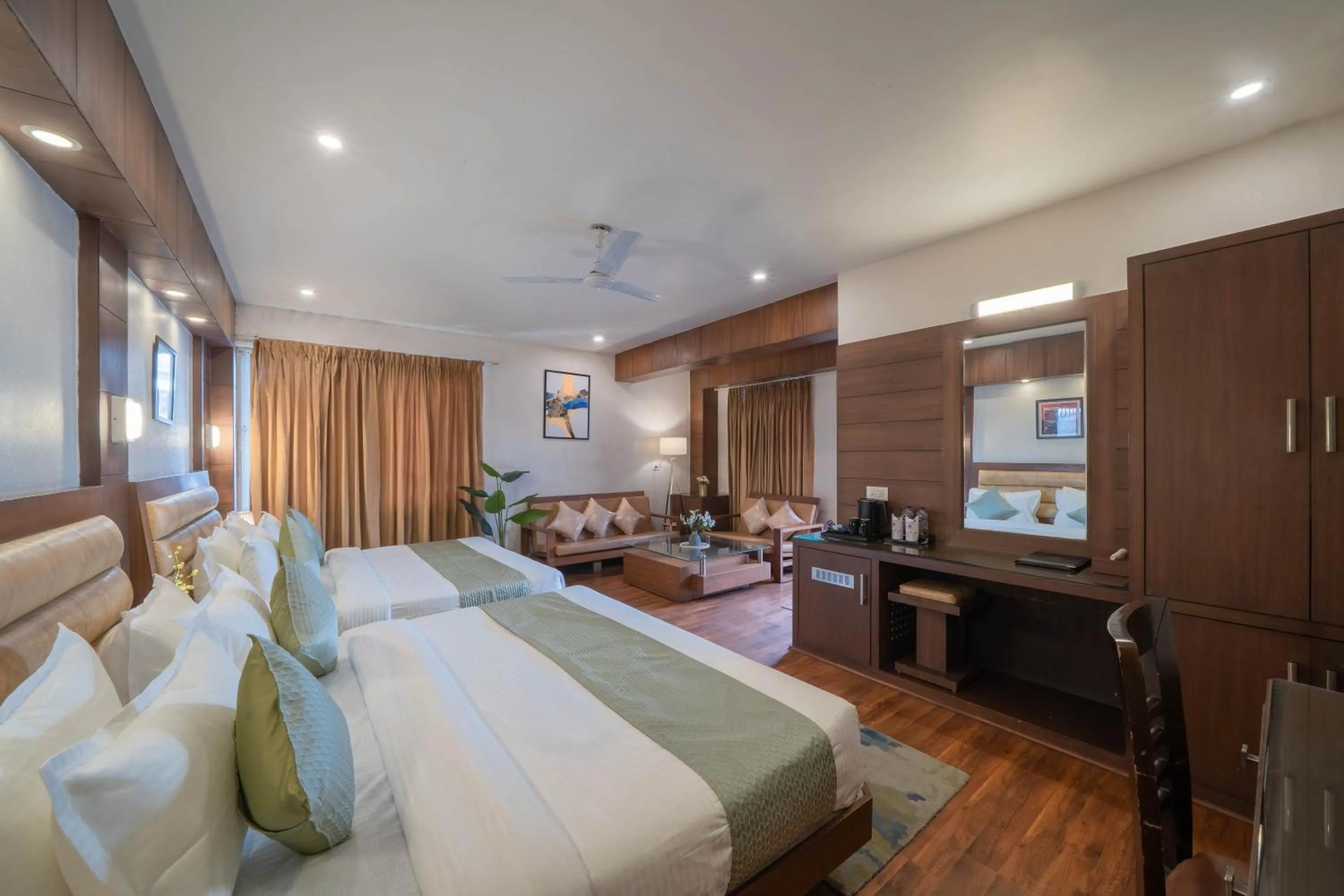 Bed in Perfectstayz Premium The Pride at mall road