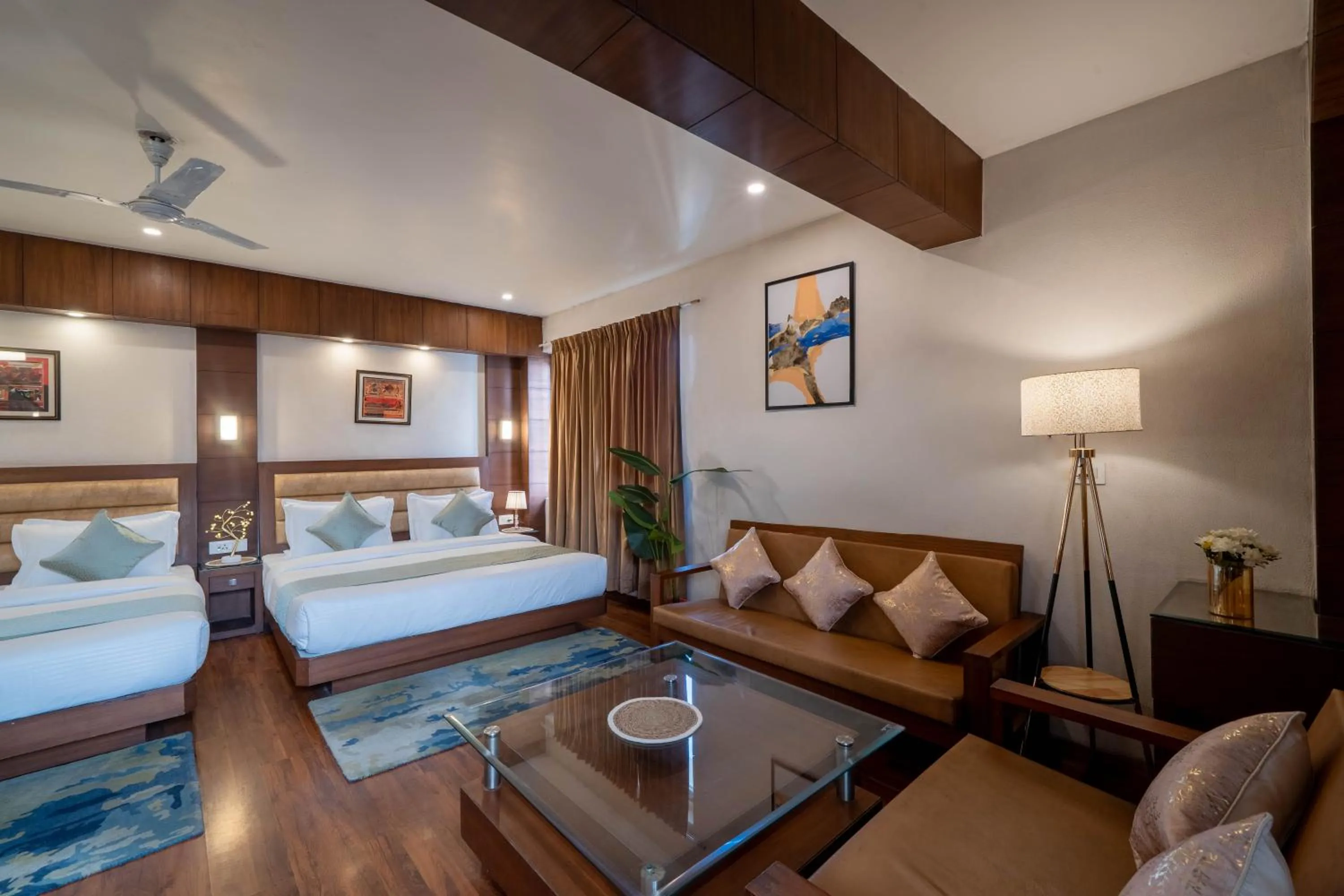 Bed in Perfectstayz Premium The Pride at mall road