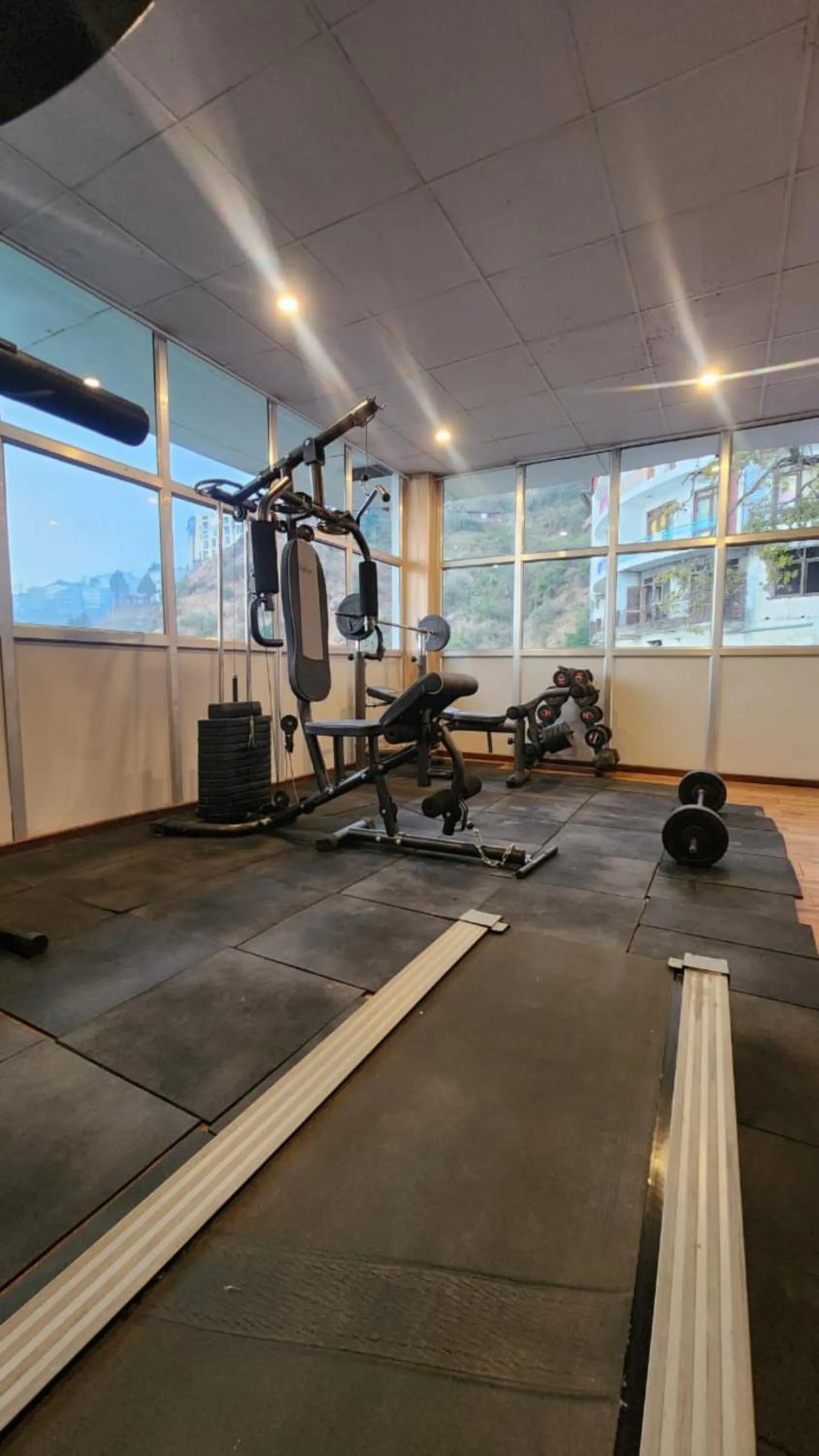 Fitness centre/facilities in Perfectstayz Premium The Pride at mall road