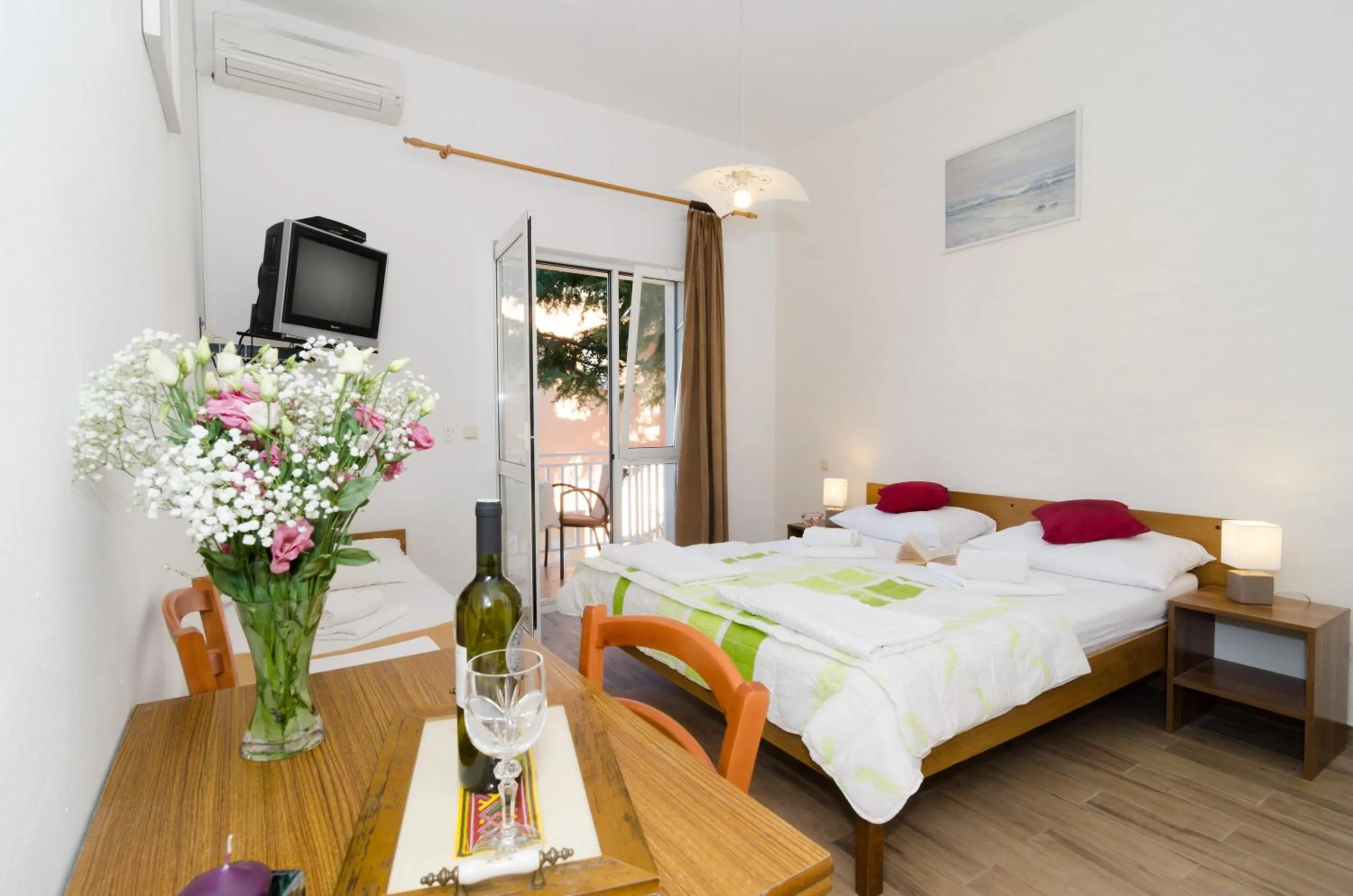 Bedroom, Bed in Apartments Senjo