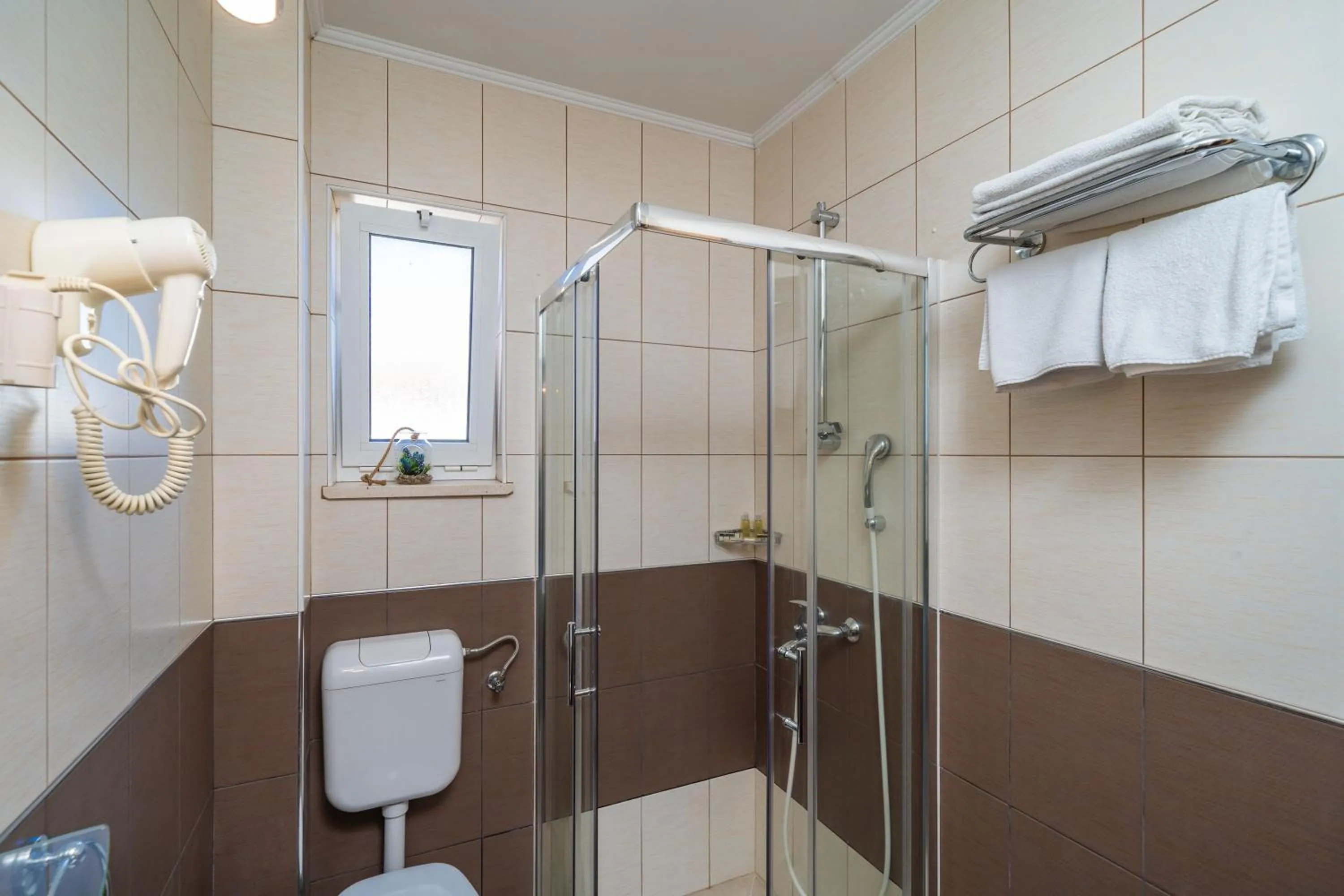 Bathroom in Apartments Senjo