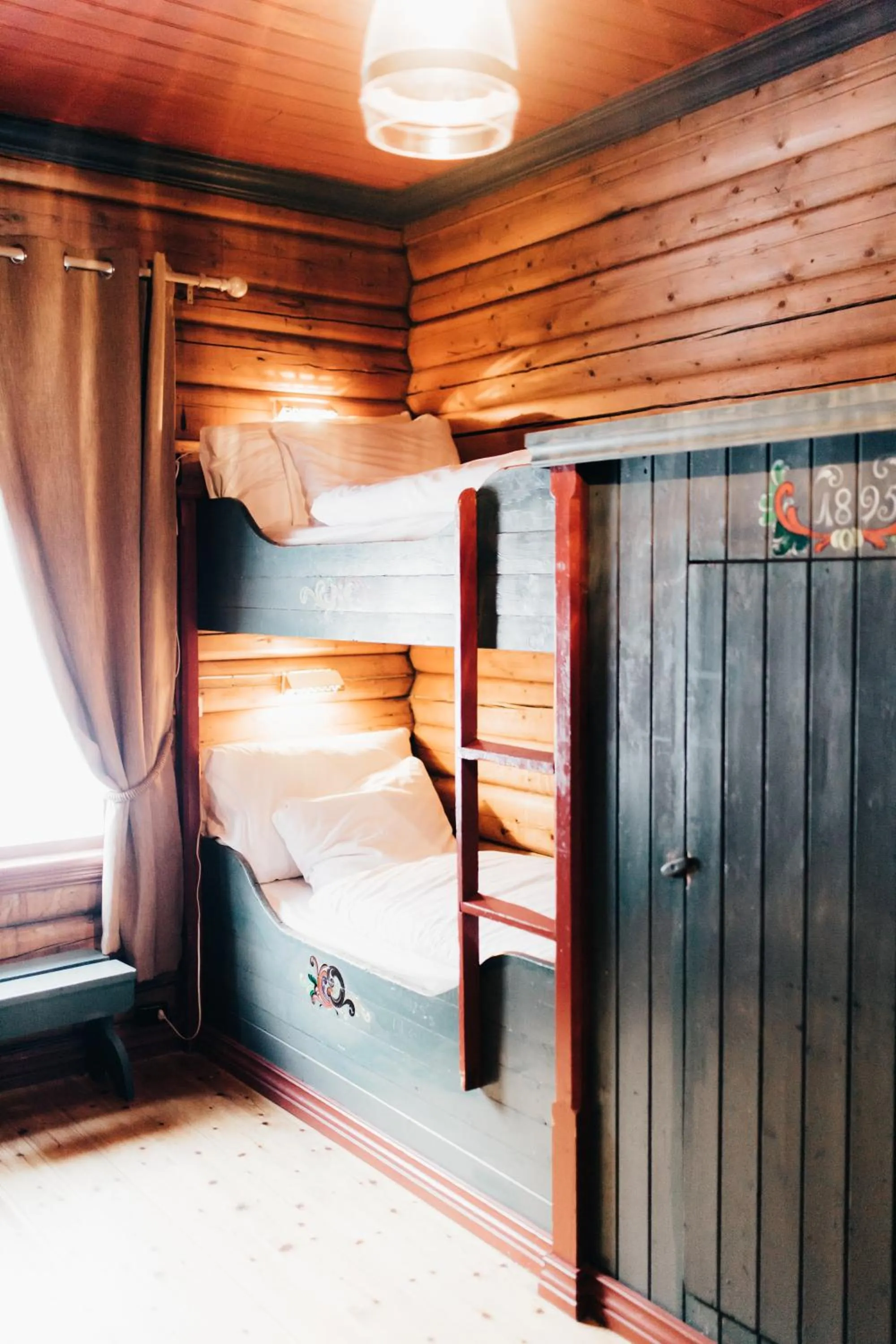 bunk bed, Bed in Tuddal Høyfjellshotel