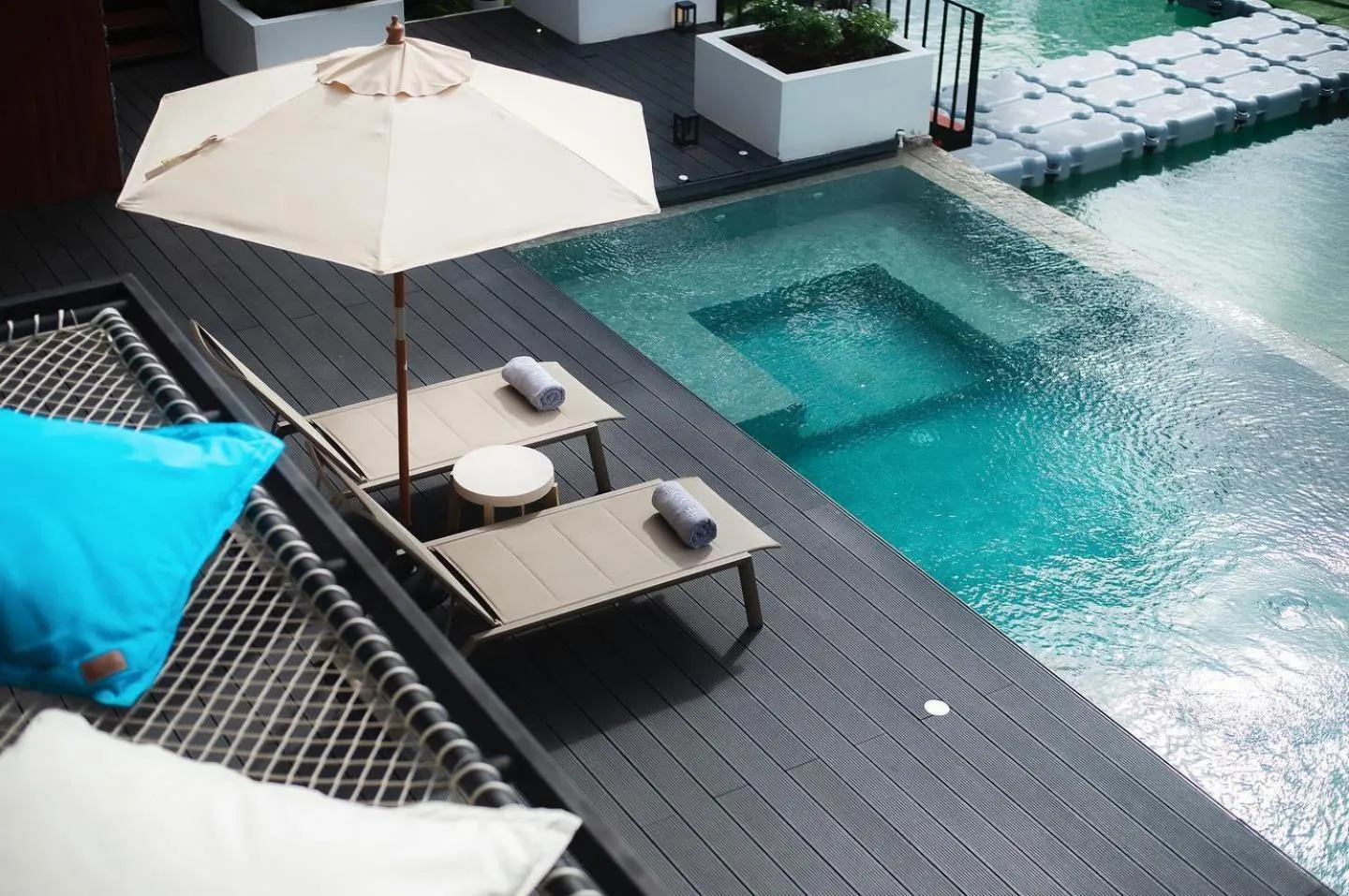 Patio in Te Mata Glamping