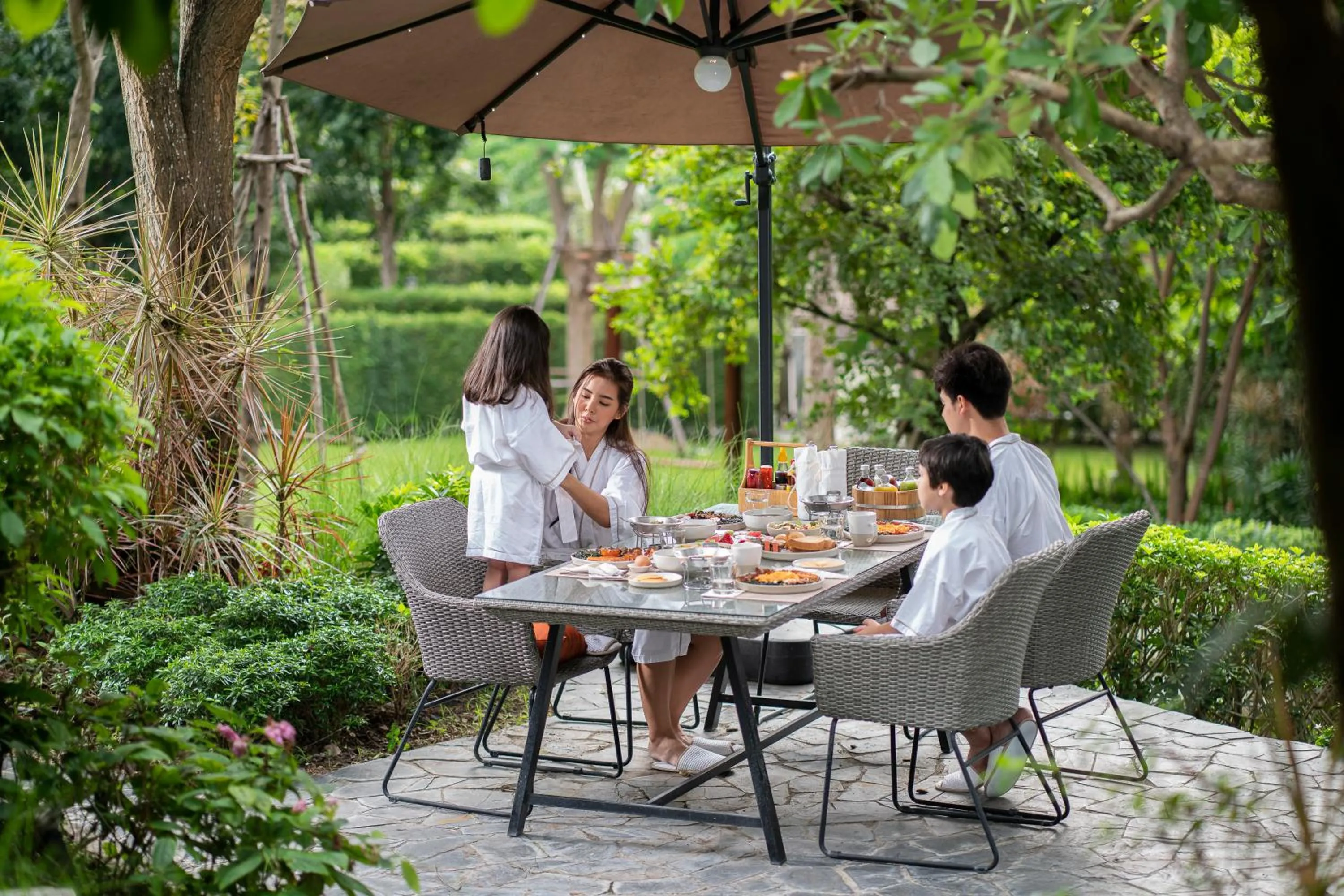 Patio in Te Mata Glamping