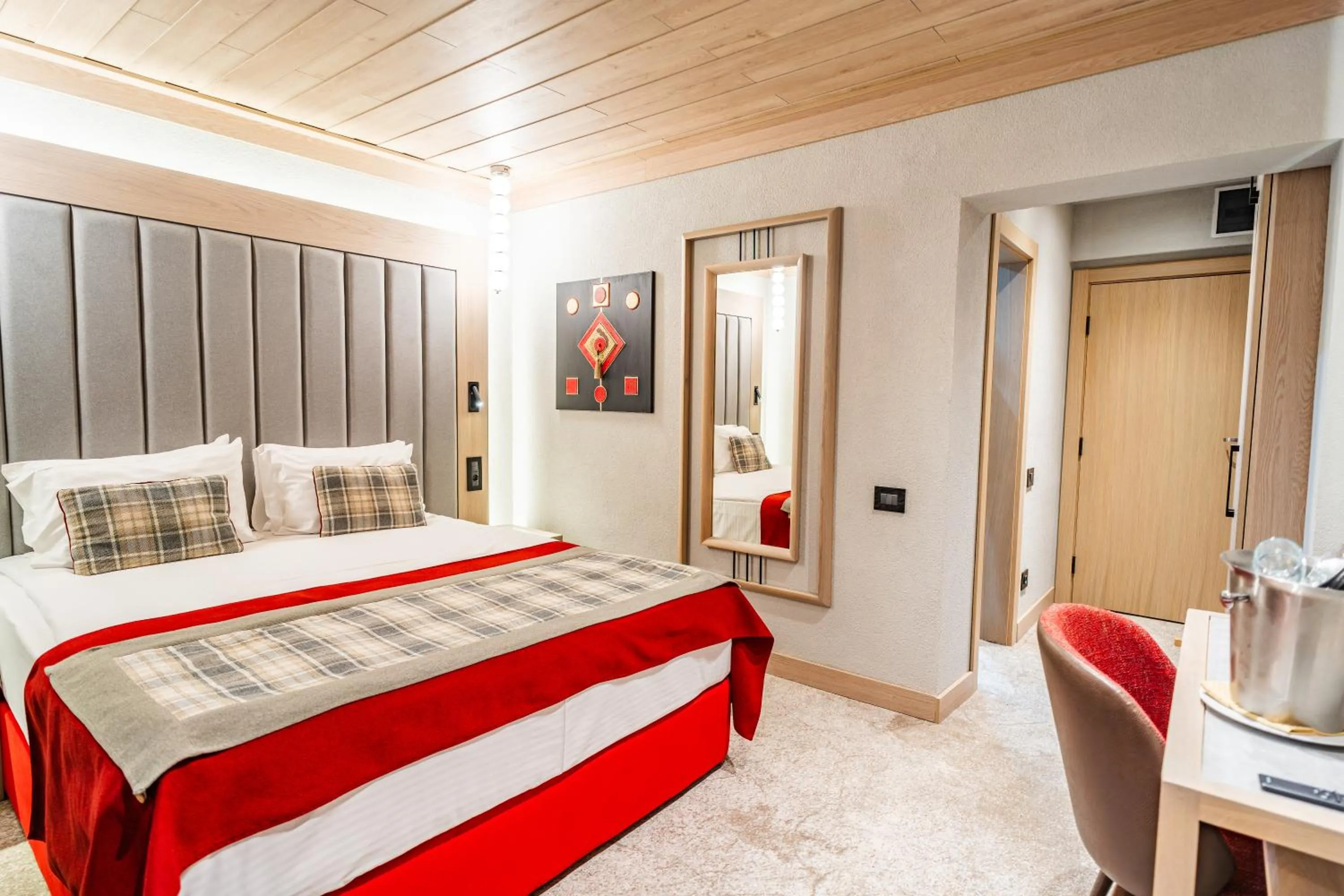 Bed in Alpin Resort Hotel