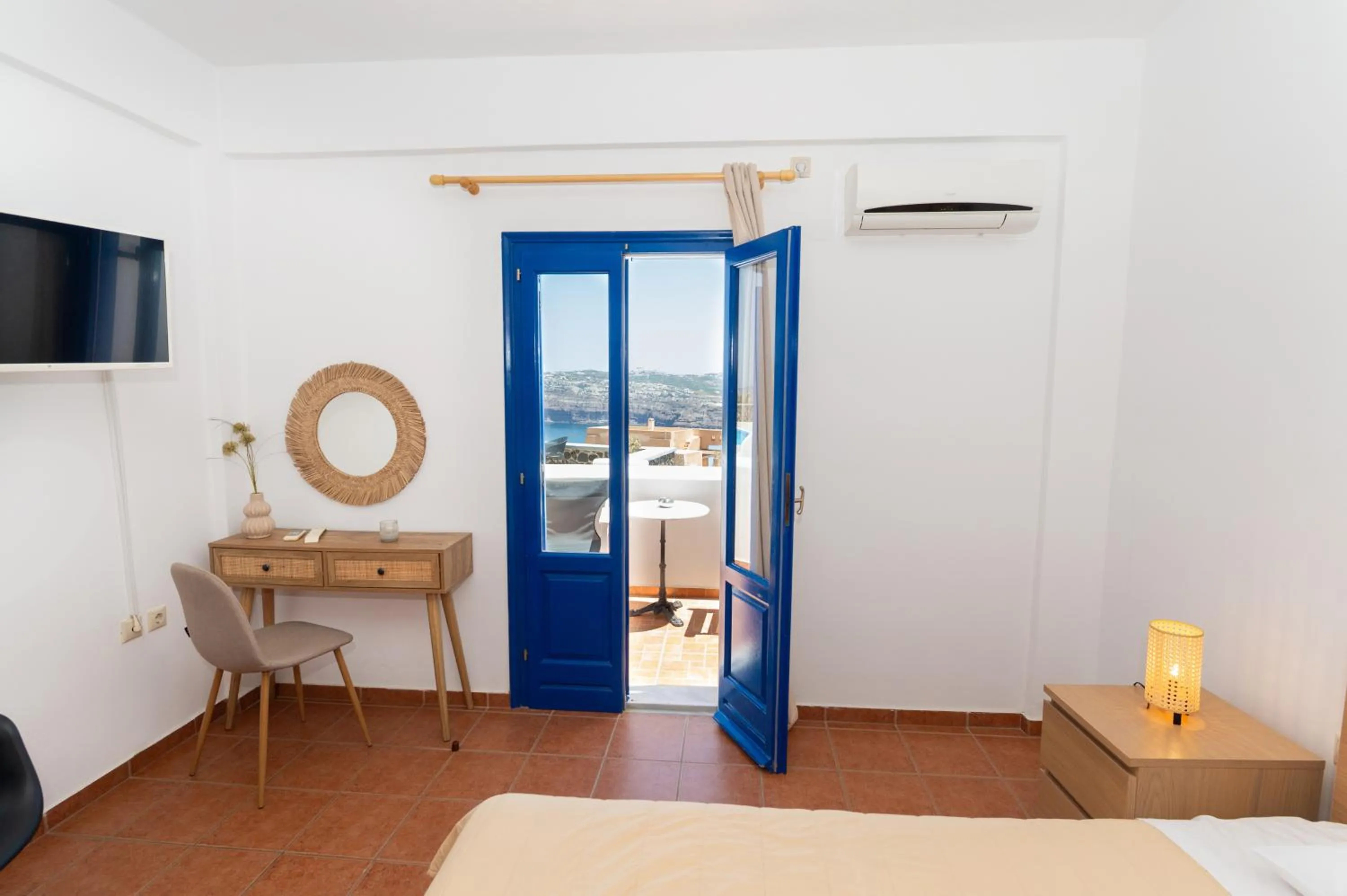 TV and multimedia, Bed in Sigal Villa