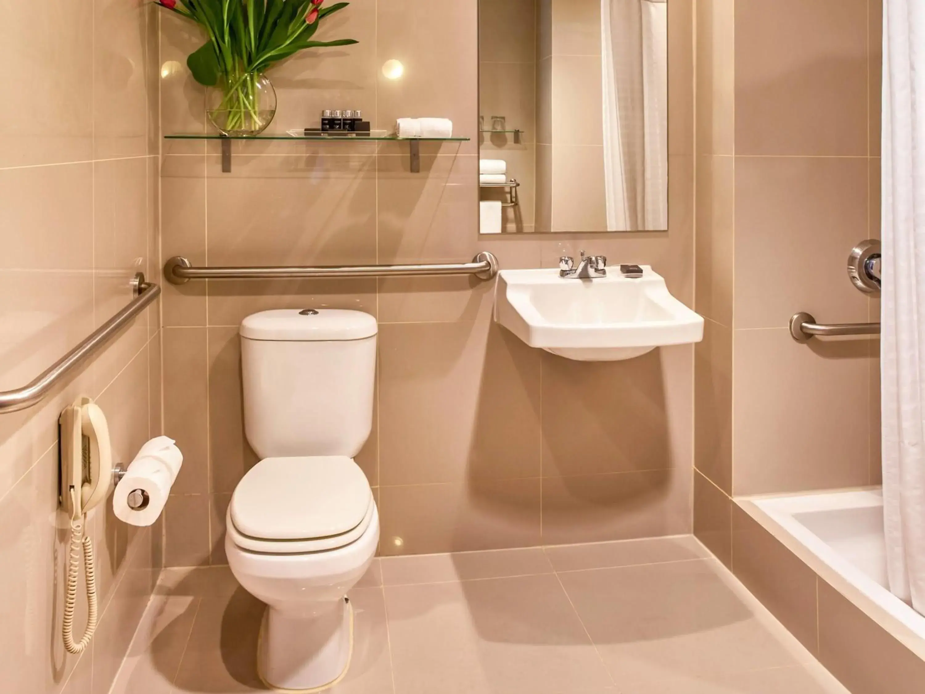 Bedroom in Pullman Lima San Isidro Bedroom in Pullman Lima San Isidro