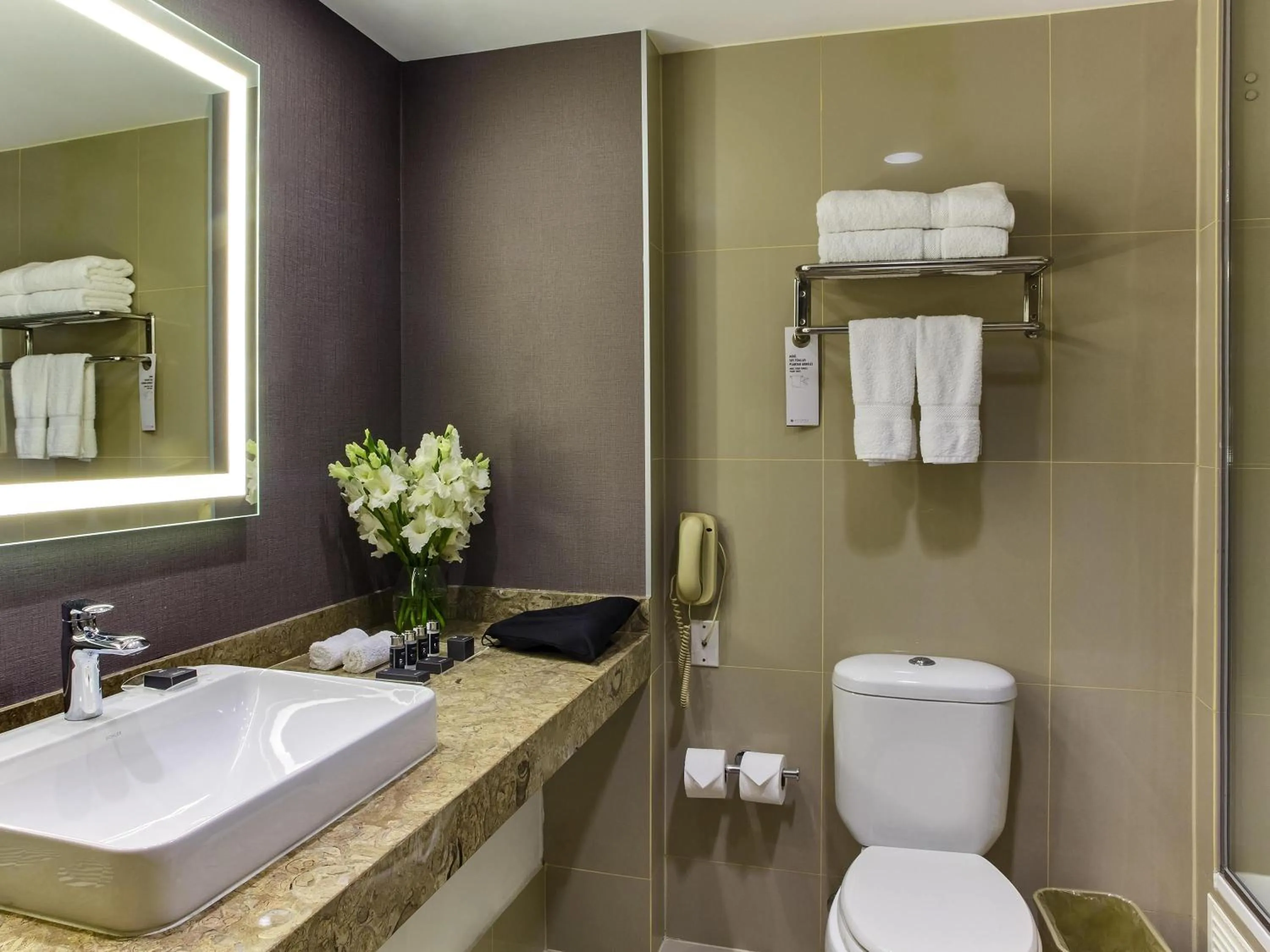 Bedroom in Pullman Lima San Isidro