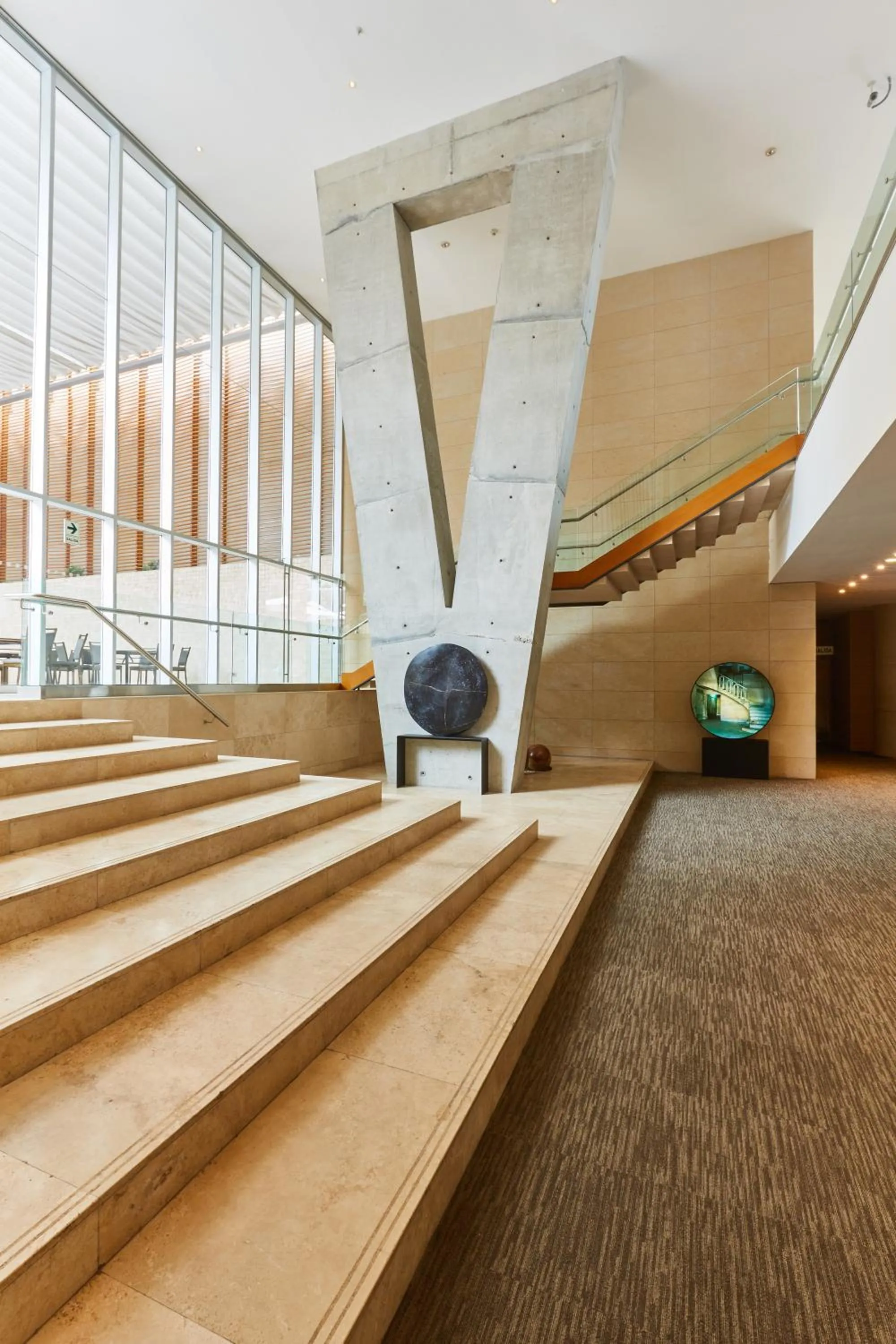 Business facilities in Pullman Lima San Isidro