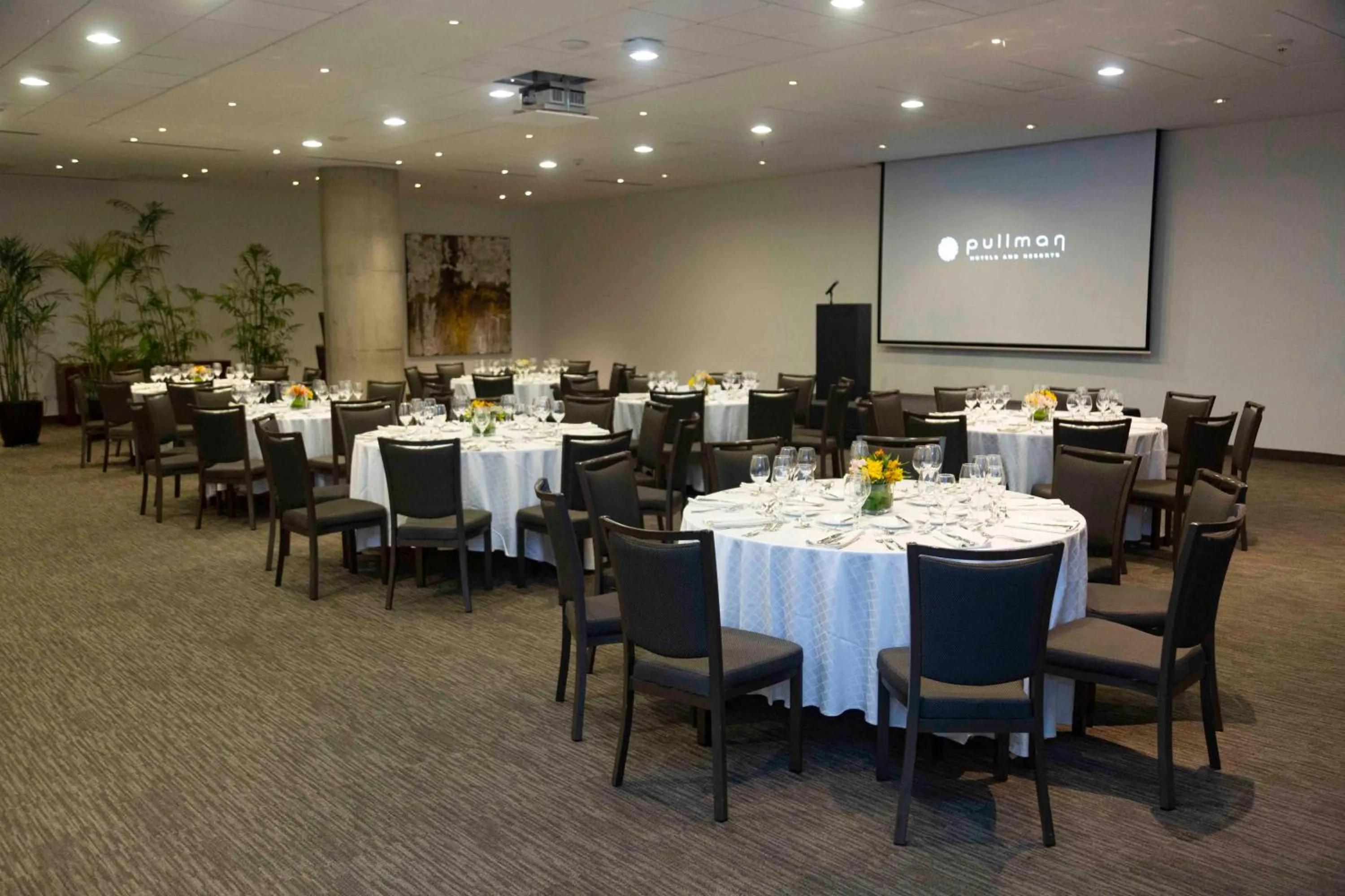 Meeting/conference room in Pullman Lima San Isidro