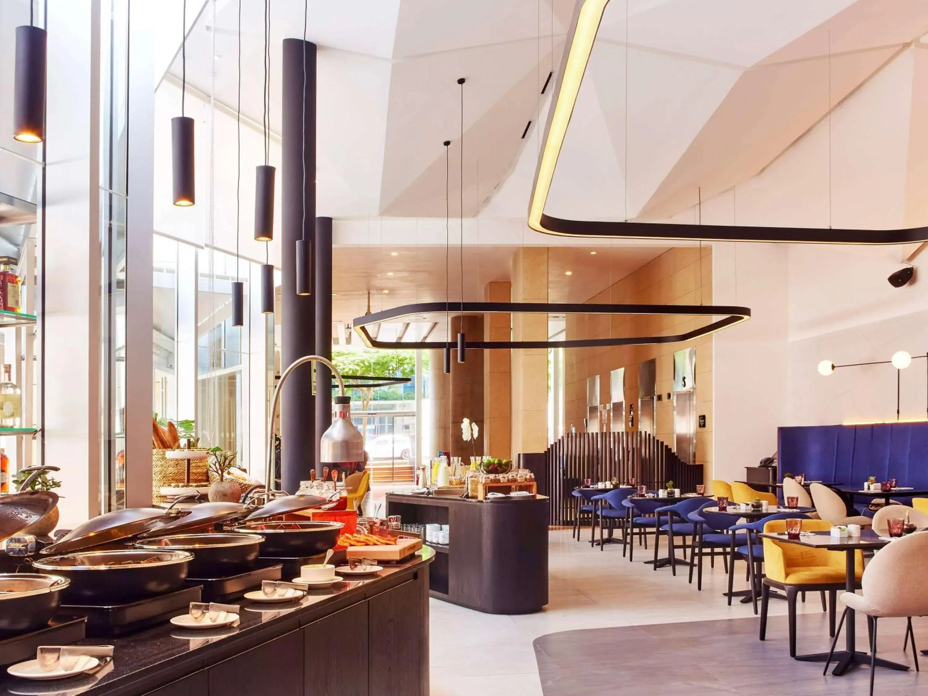 Restaurant/places to eat in Pullman Lima San Isidro Restaurant/places to eat in Pullman Lima San Isidro