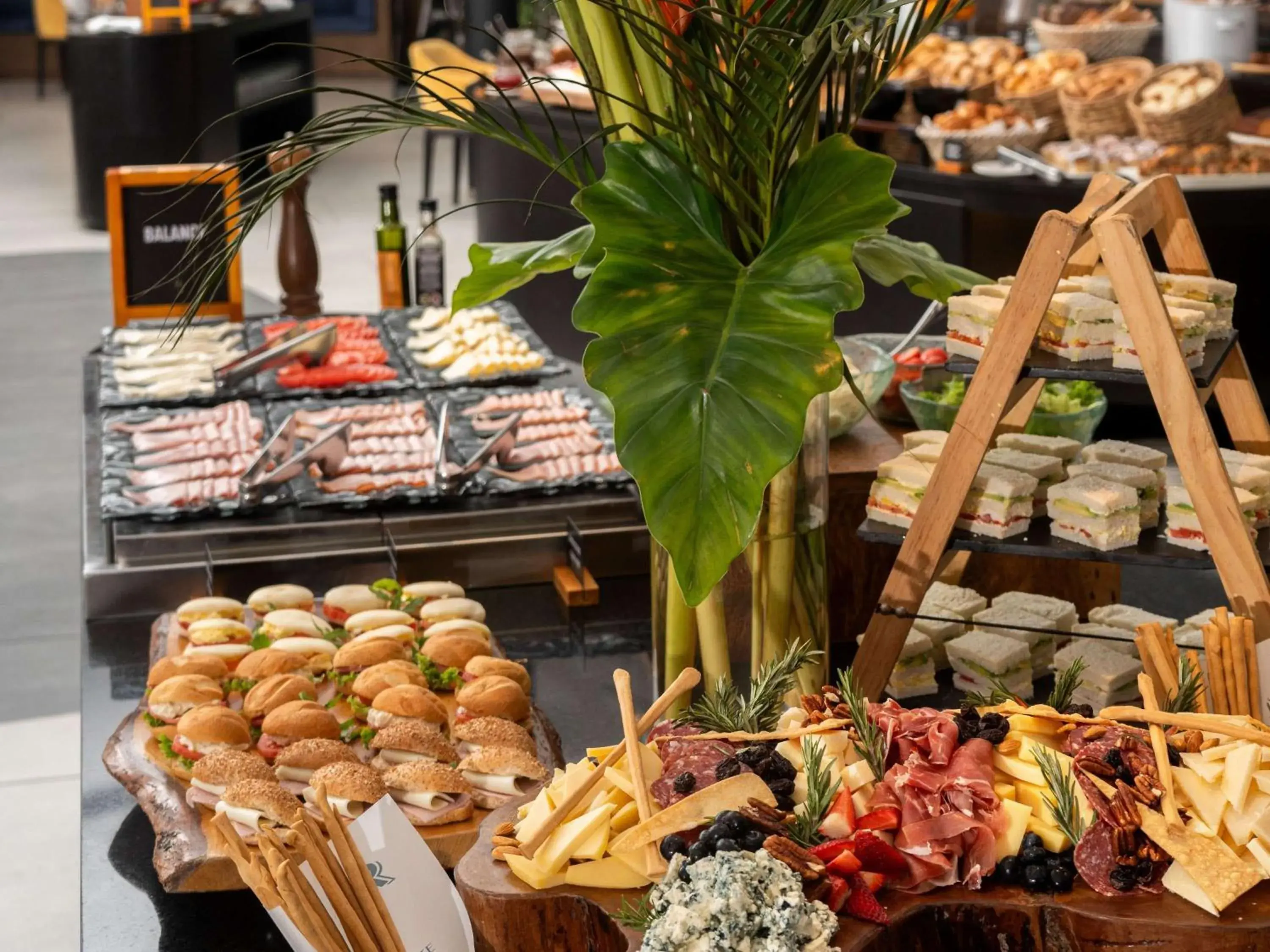 Property building in Pullman Lima San Isidro Property building in Pullman Lima San Isidro