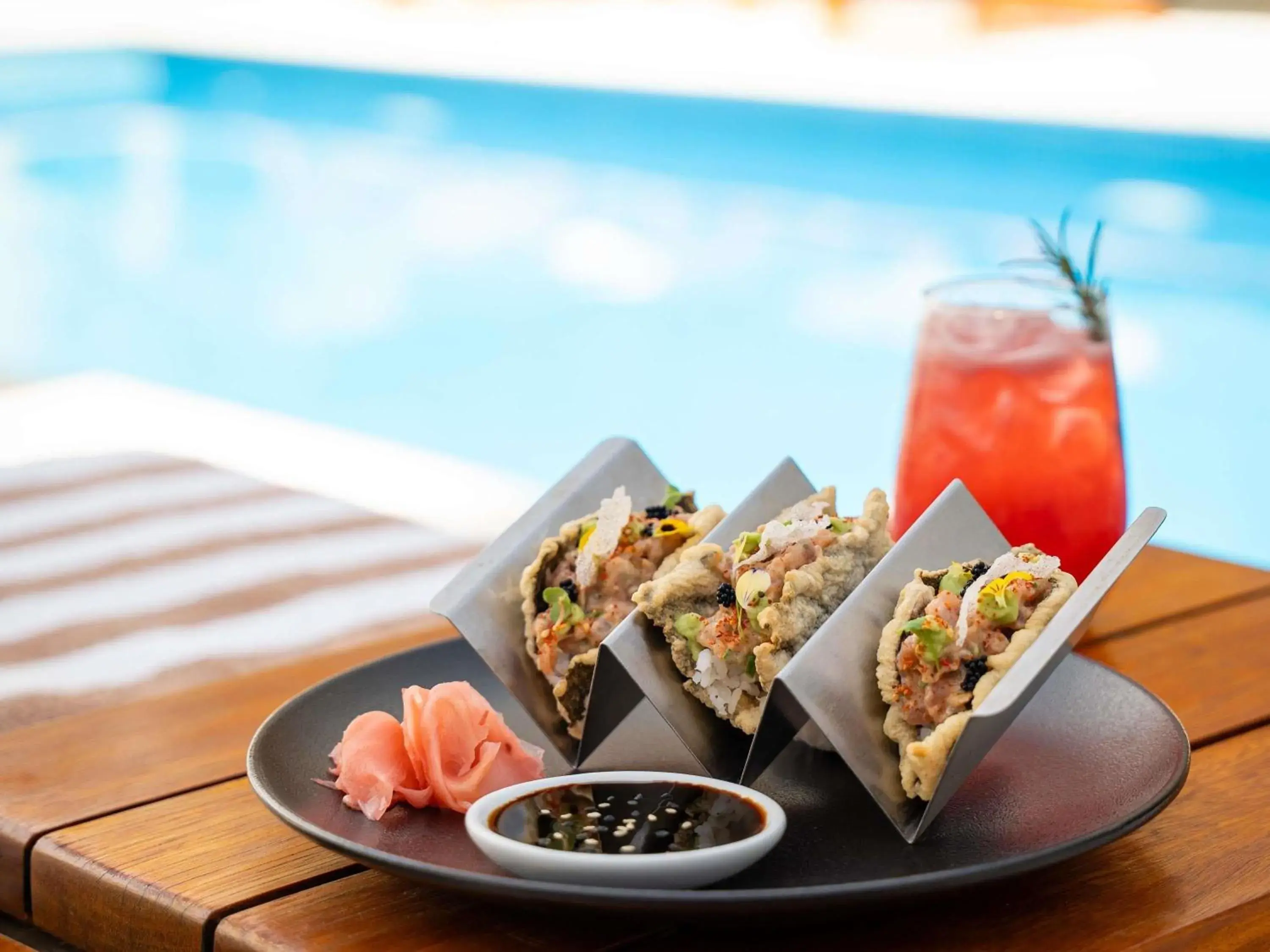 Pool view in Pullman Lima San Isidro Pool view in Pullman Lima San Isidro