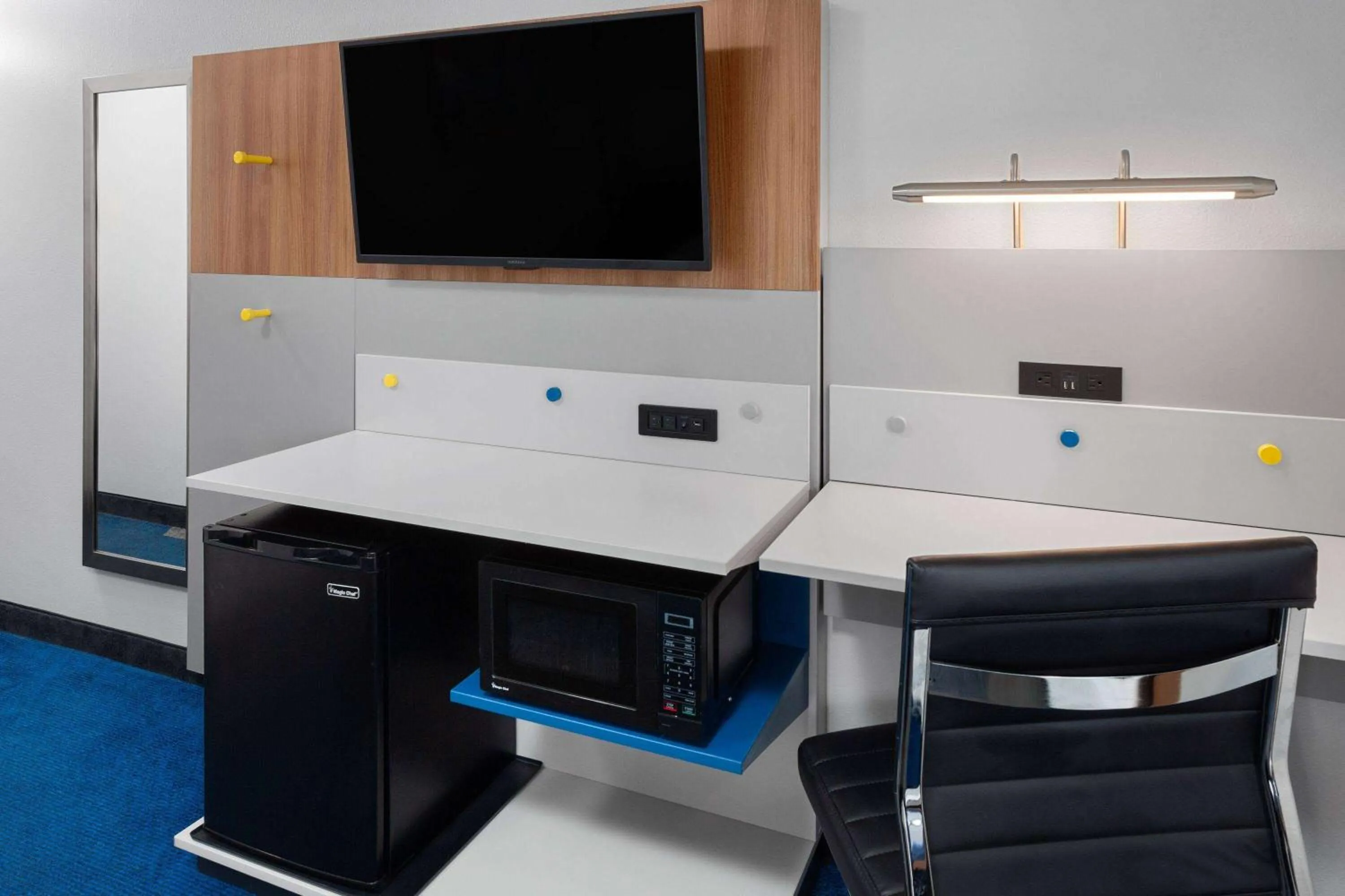 Photo of the whole room in Microtel Inn by Wyndham Janesville